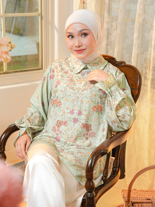Image of Haura Blouse Minty