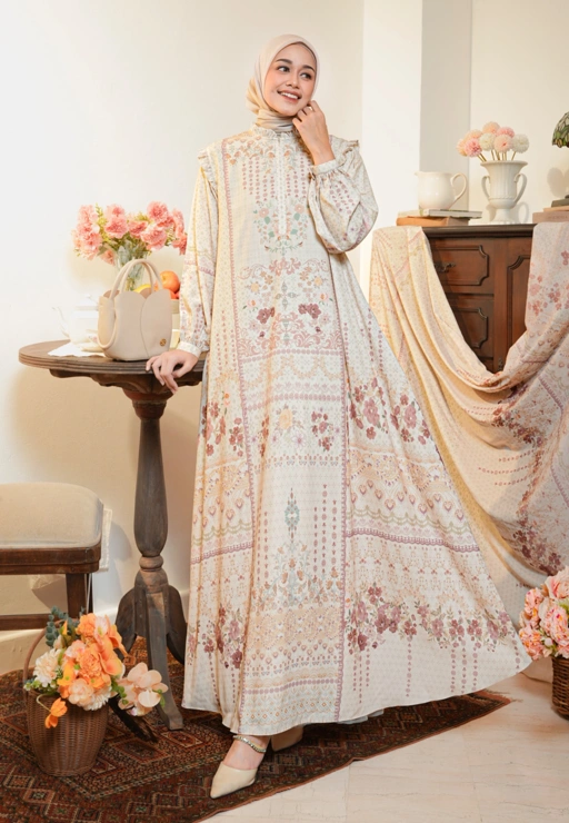 Image of Haura Dress Pristine