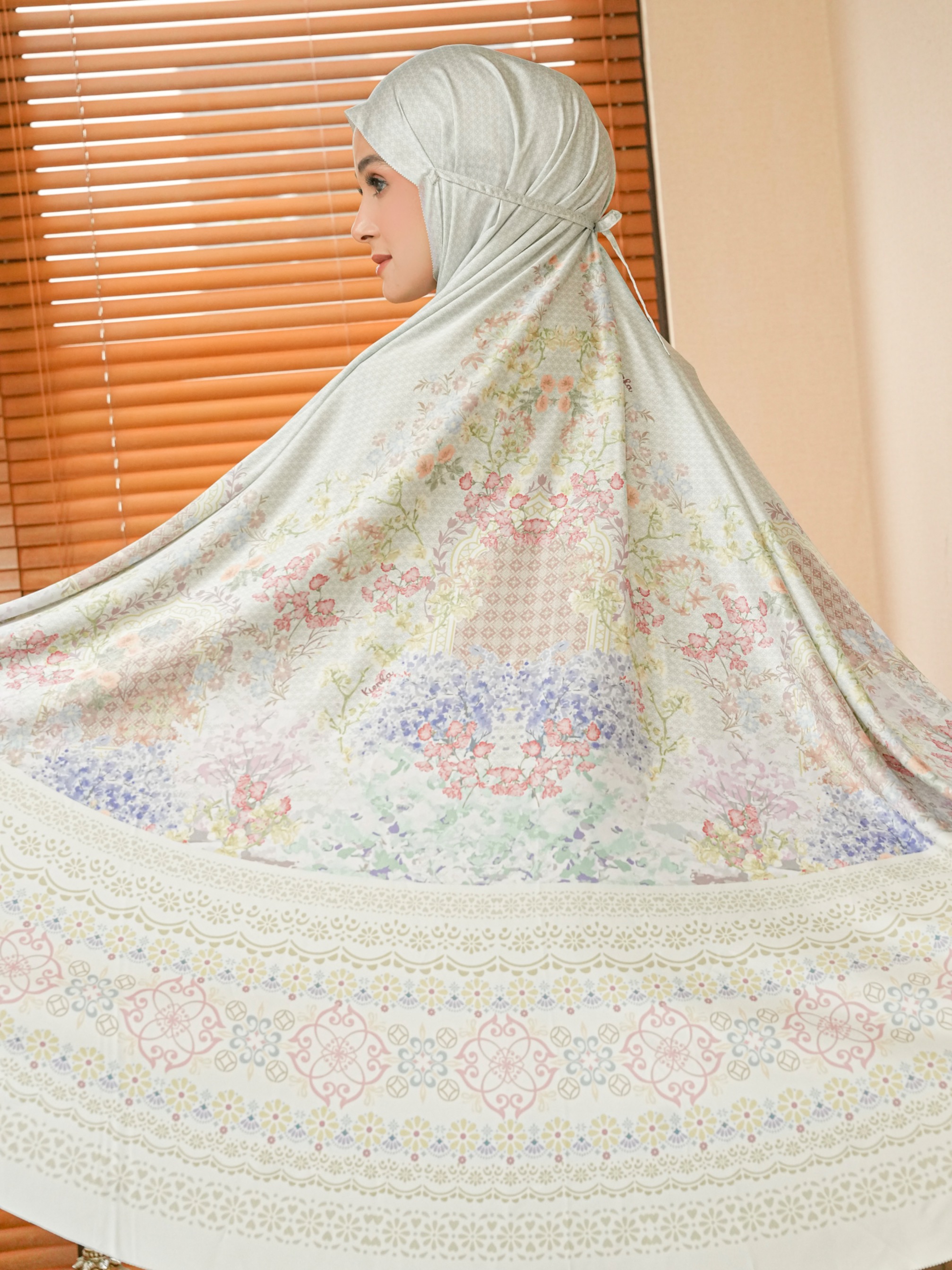 Medina Prayer Set Creamy
