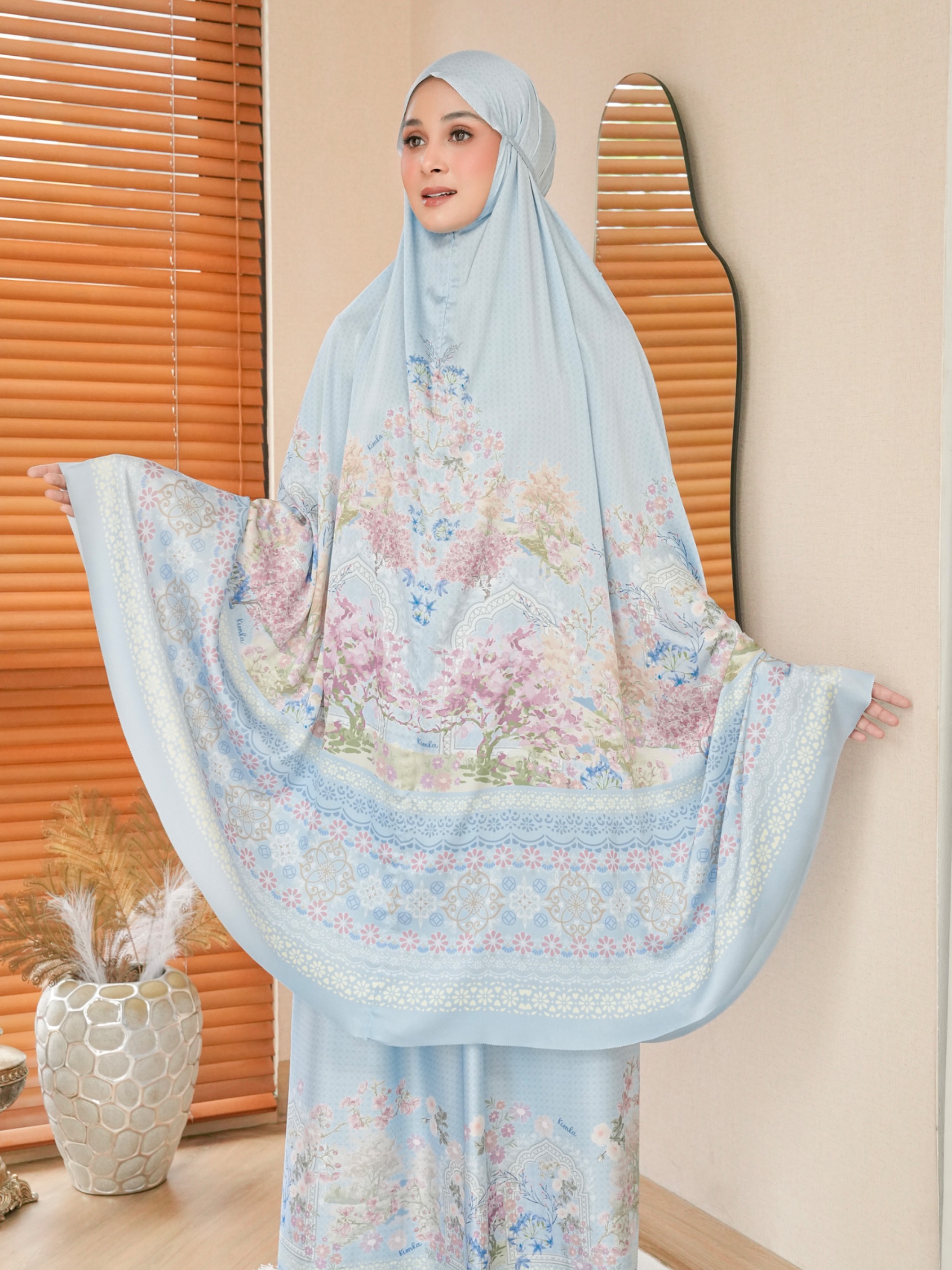 Medina Prayer Set Airy
