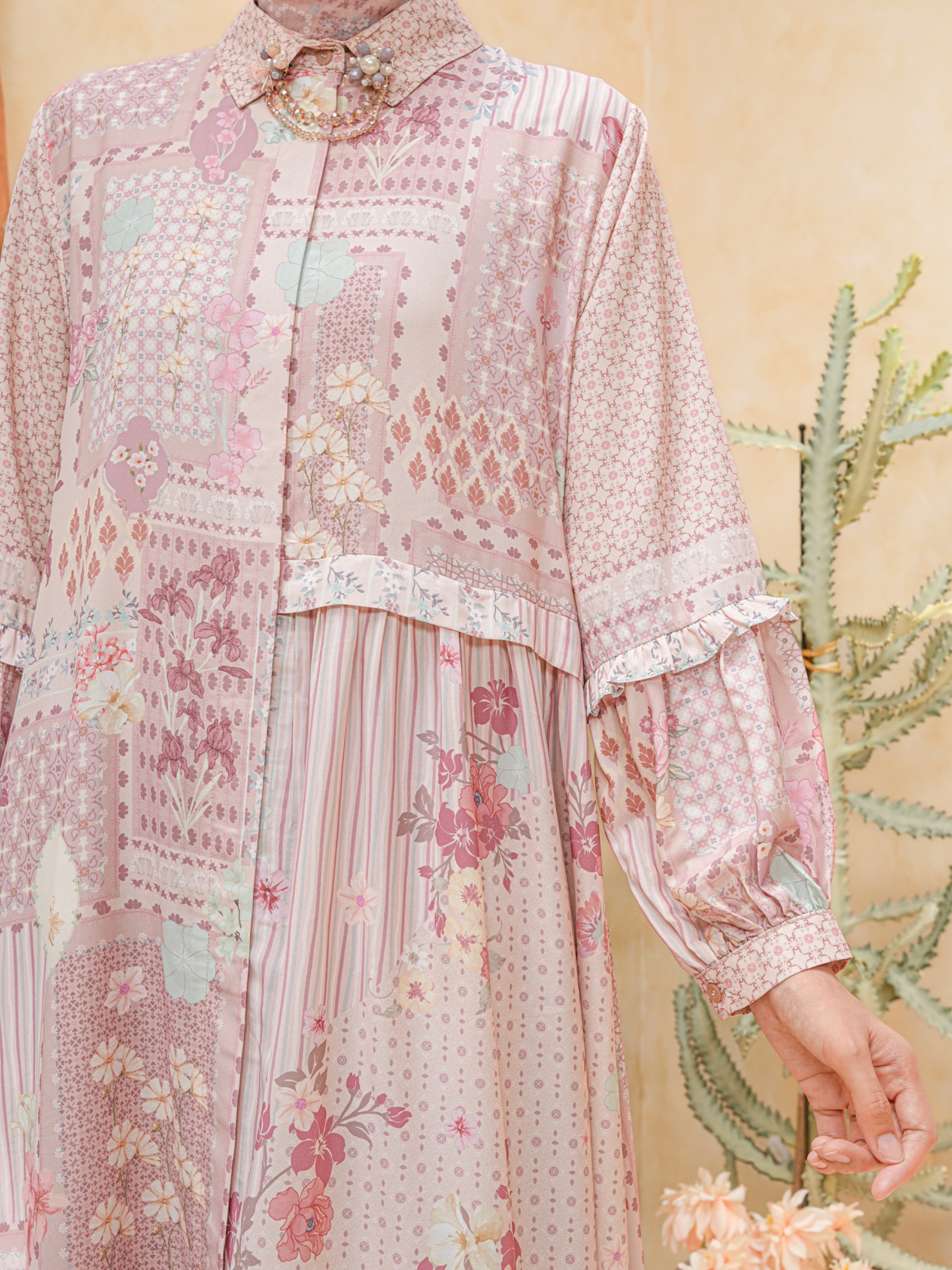 Sadira Dress Dusty