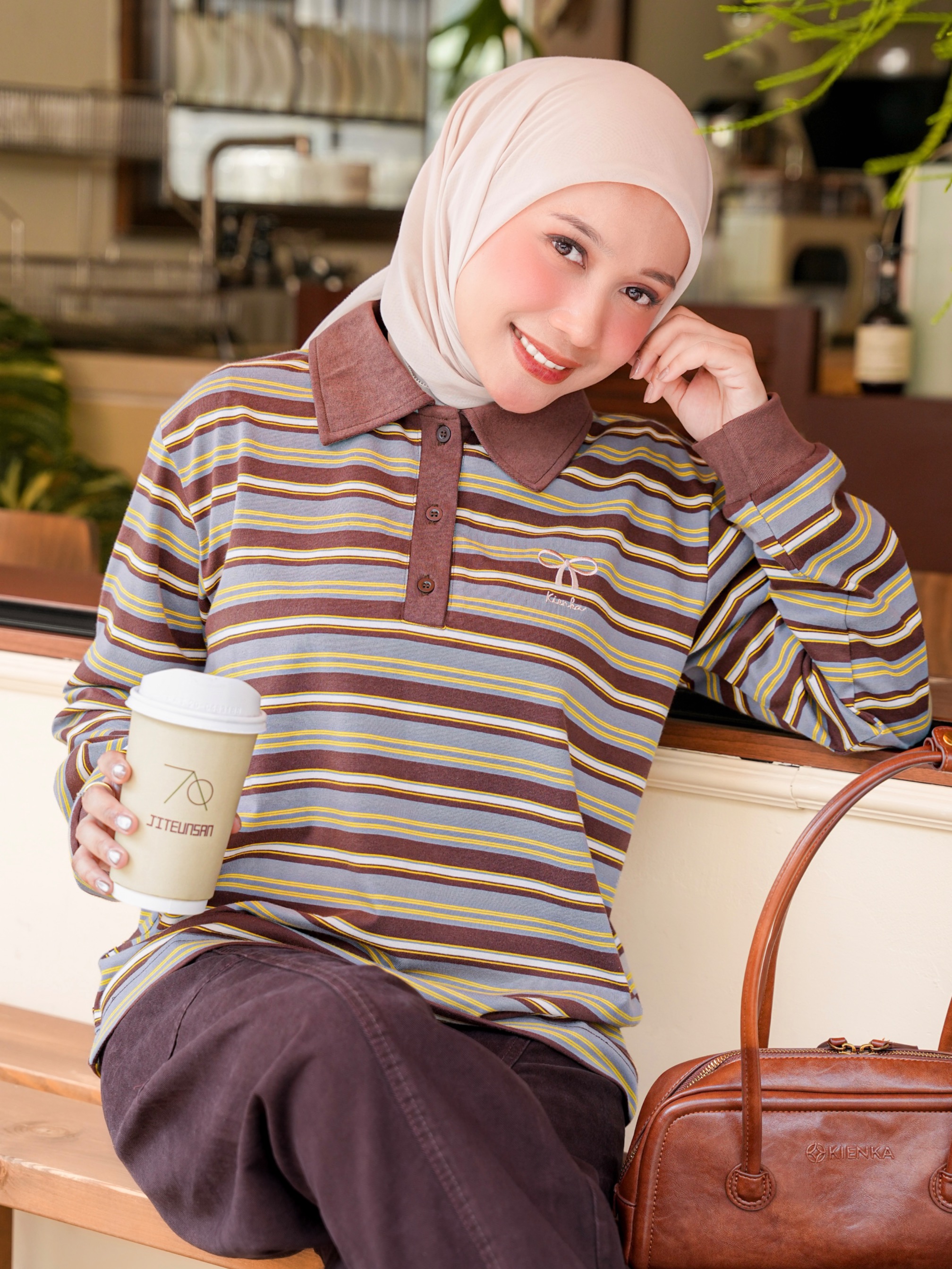 Hyeri Stripe Shirt Milo