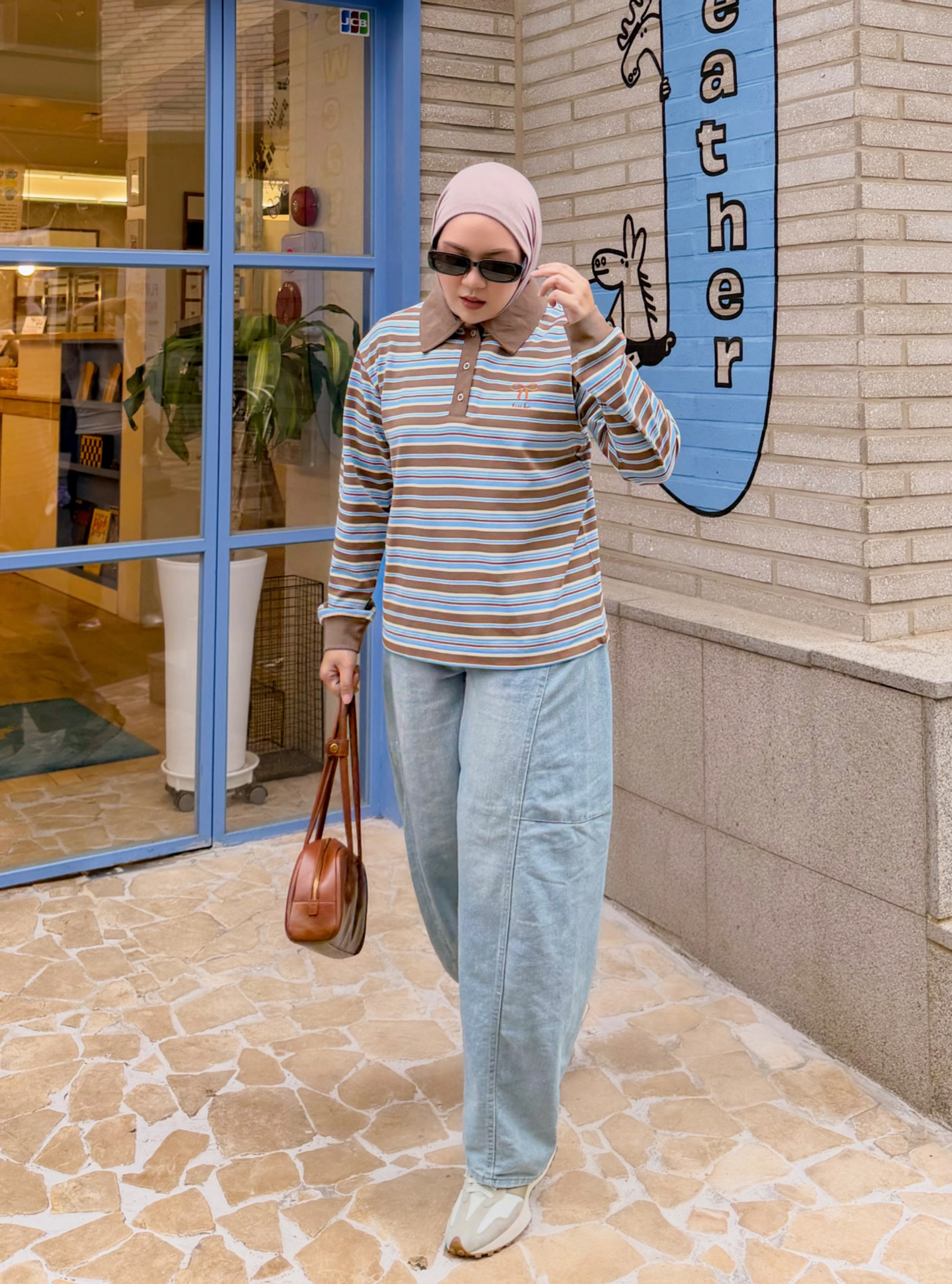Hyeri Stripe Shirt Latte