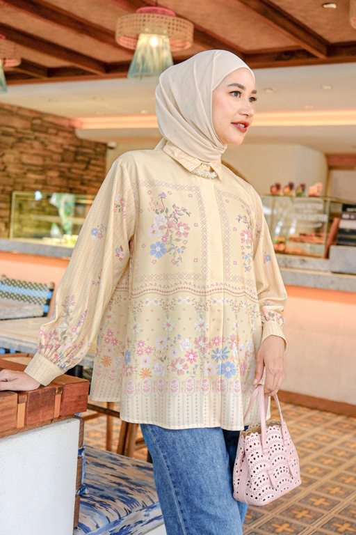Image of Nonna Daily Shirt Canary