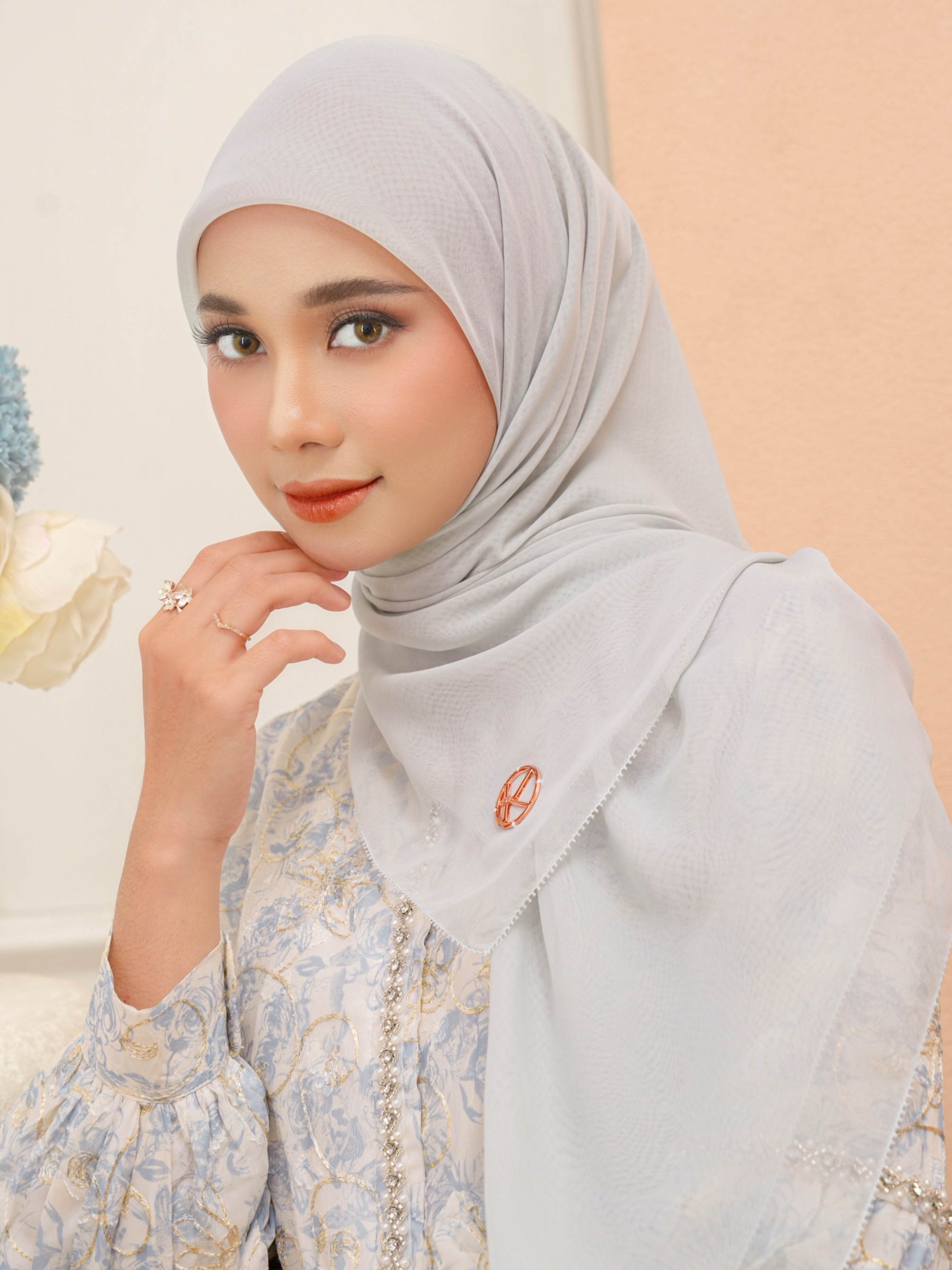 Gea Plain Hijab Cloud