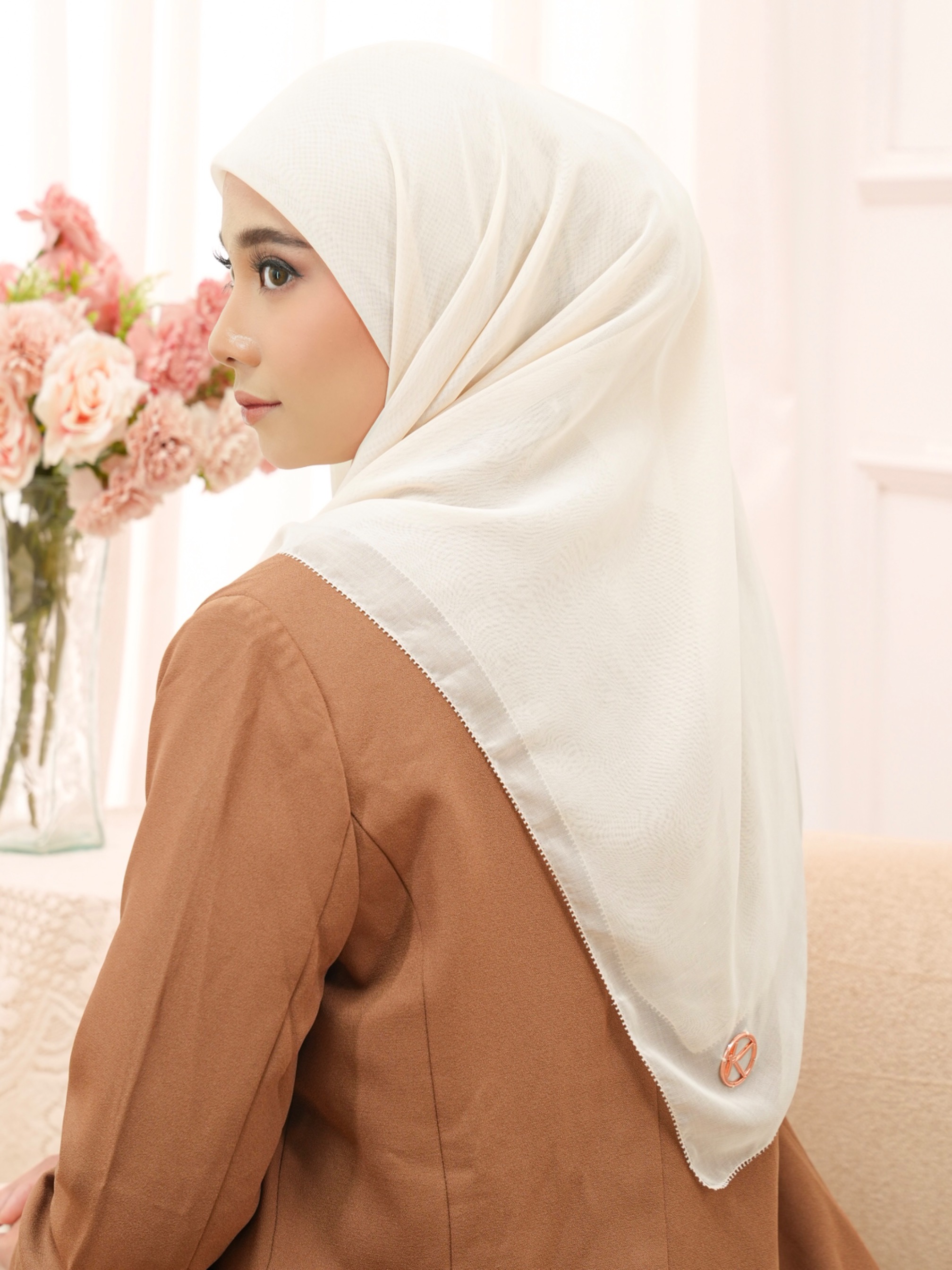 Gea Plain Hijab Vanilla