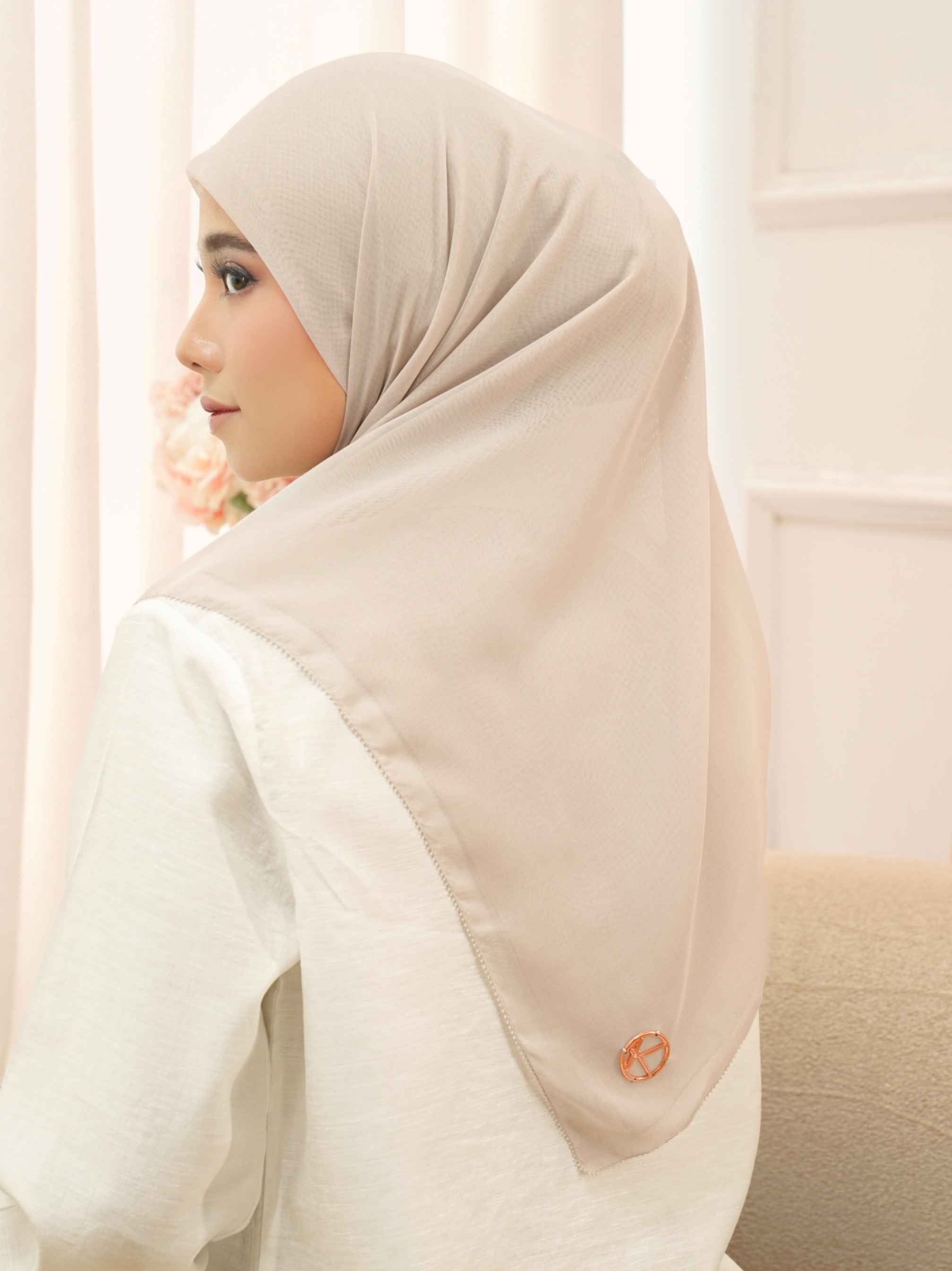 Gea Plain Hijab Khaki