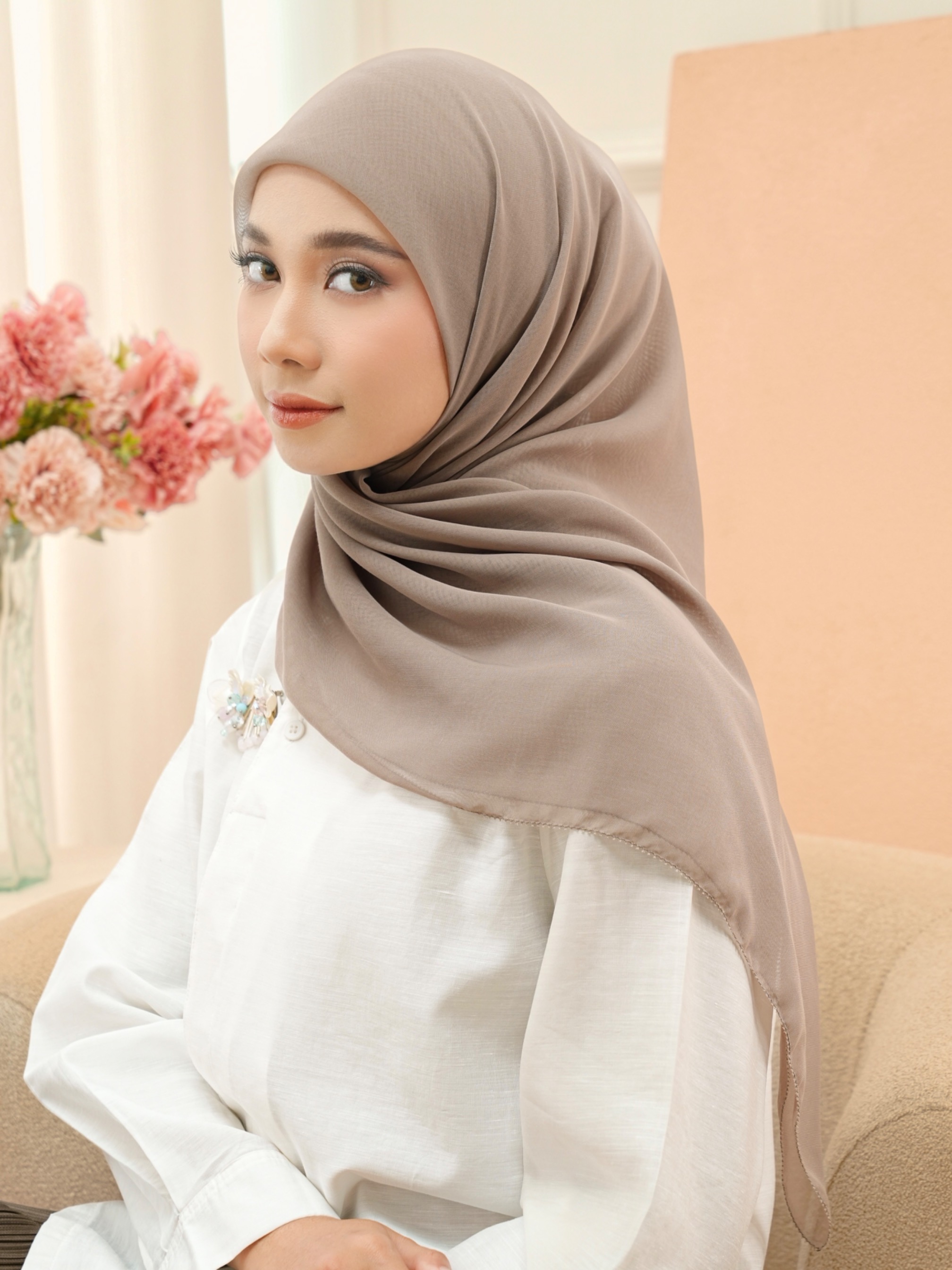 Gea Plain Hijab Mocca