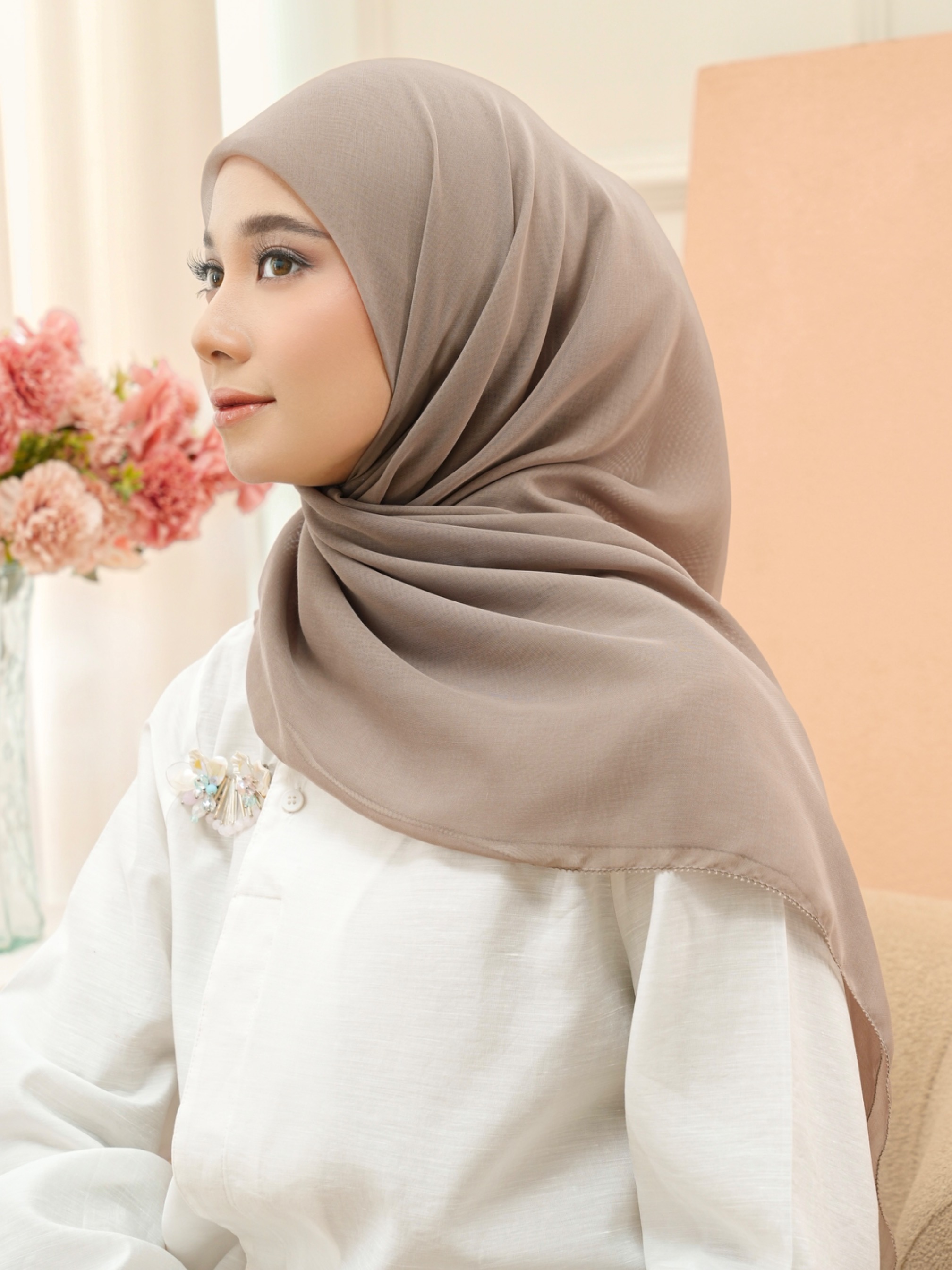 Gea Plain Hijab Mocca