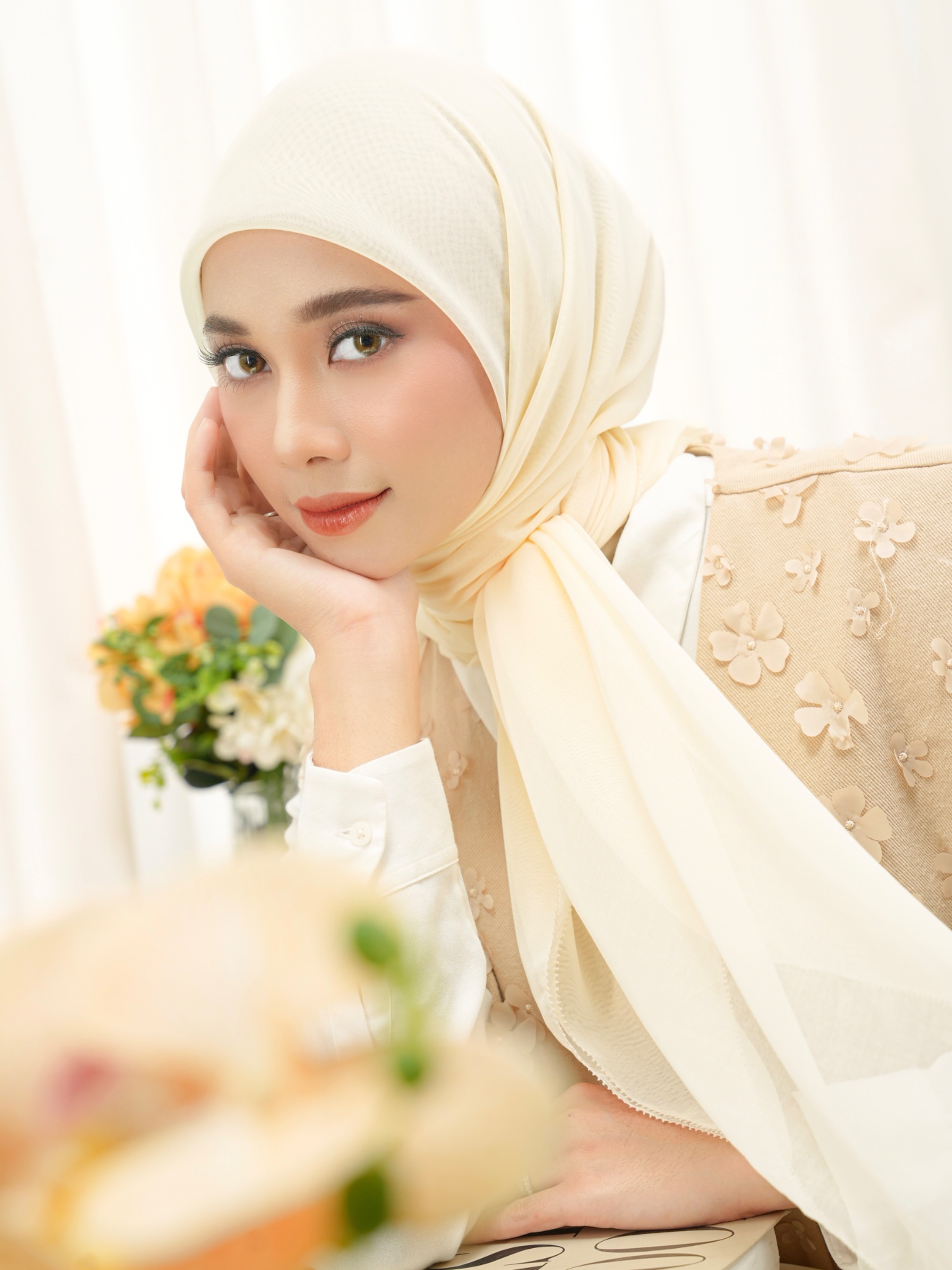 Gea Plain Hijab Butter