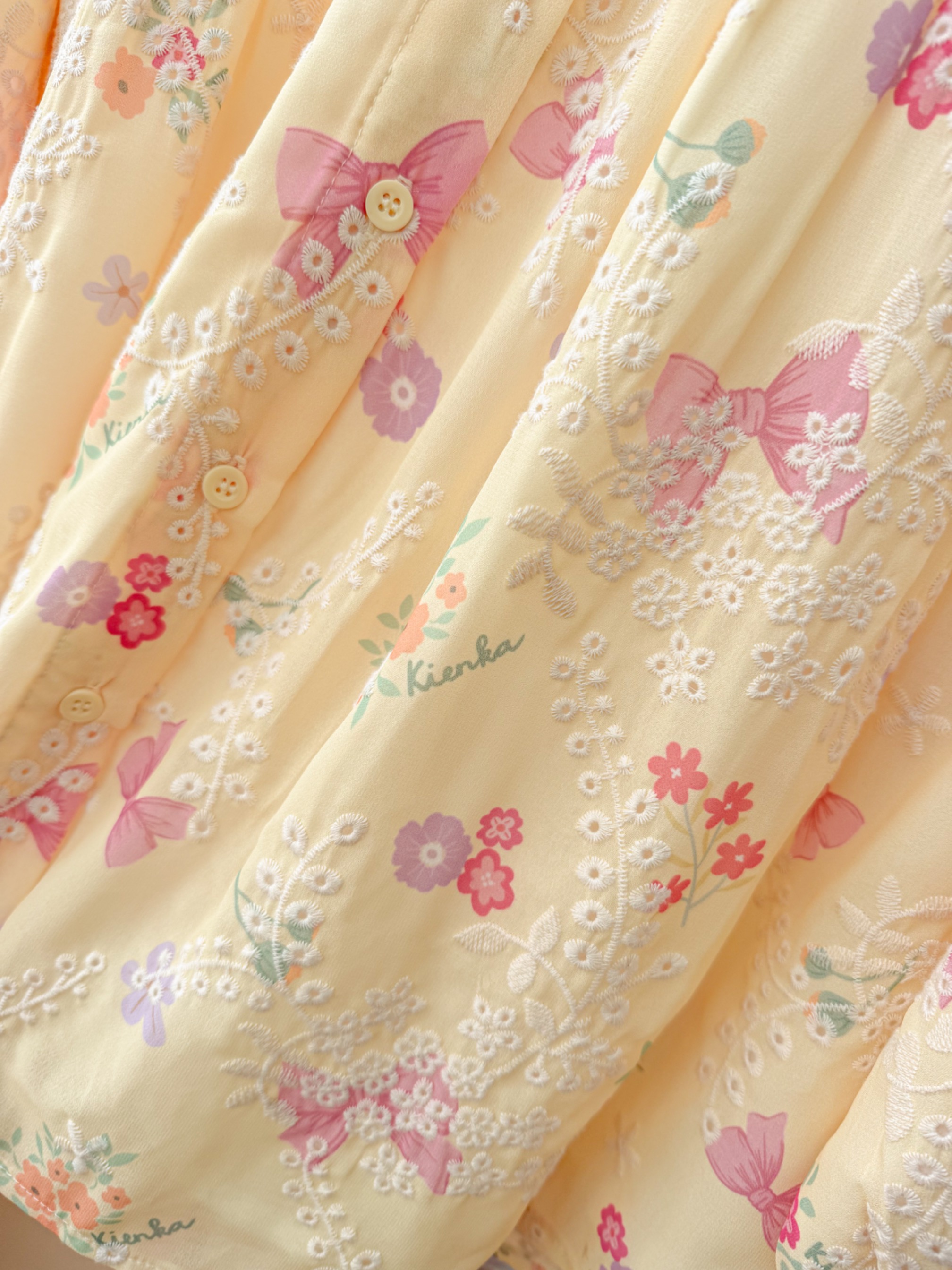 Yoona Embroidery Blouse Canary