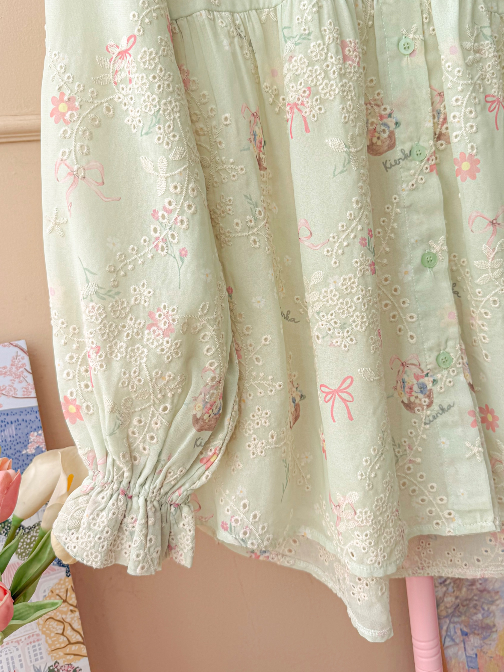 Yoona Embroidery Blouse Minty