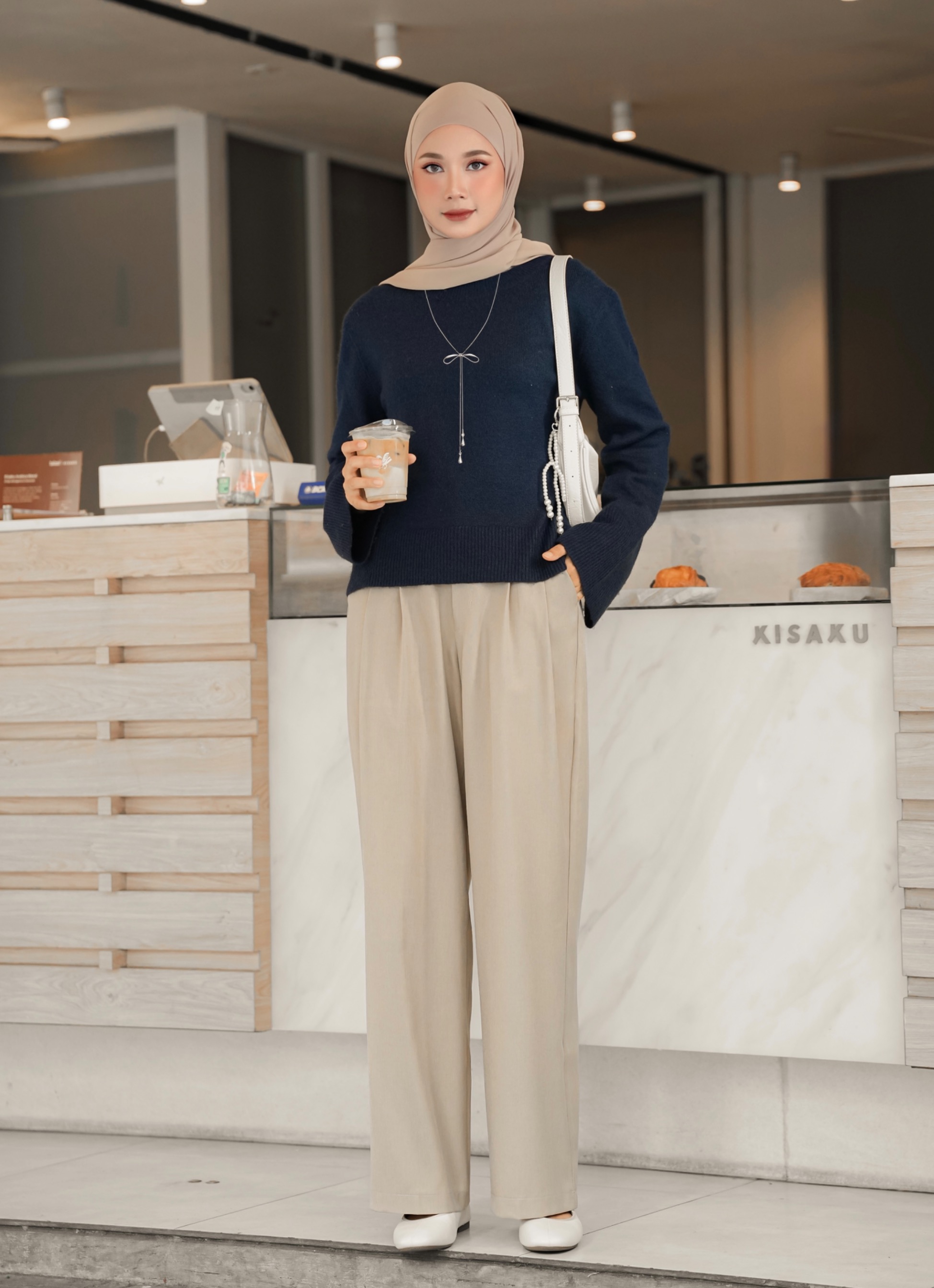 Nika Pants Khaki