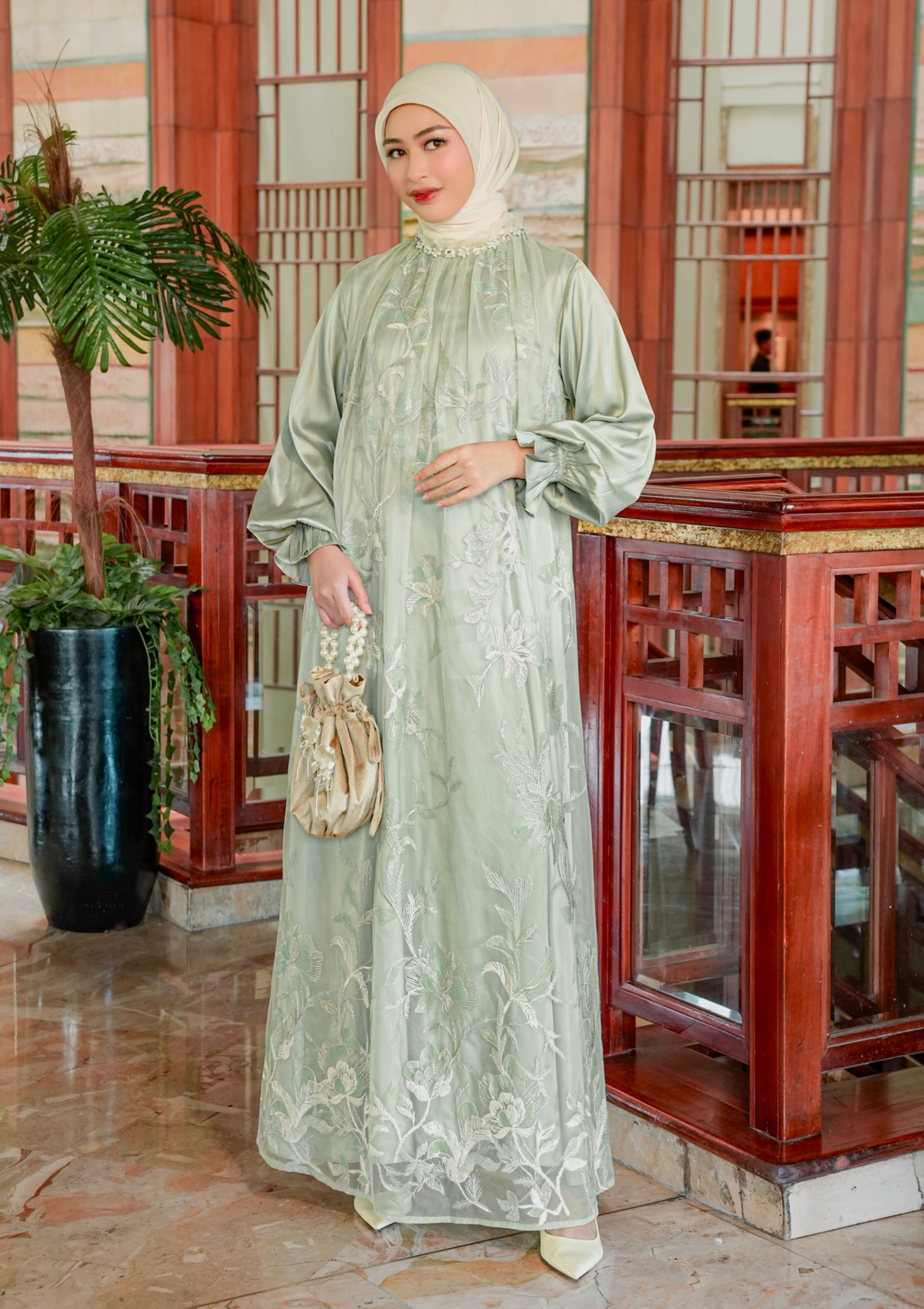 Seradina Dress Ibu Minty
