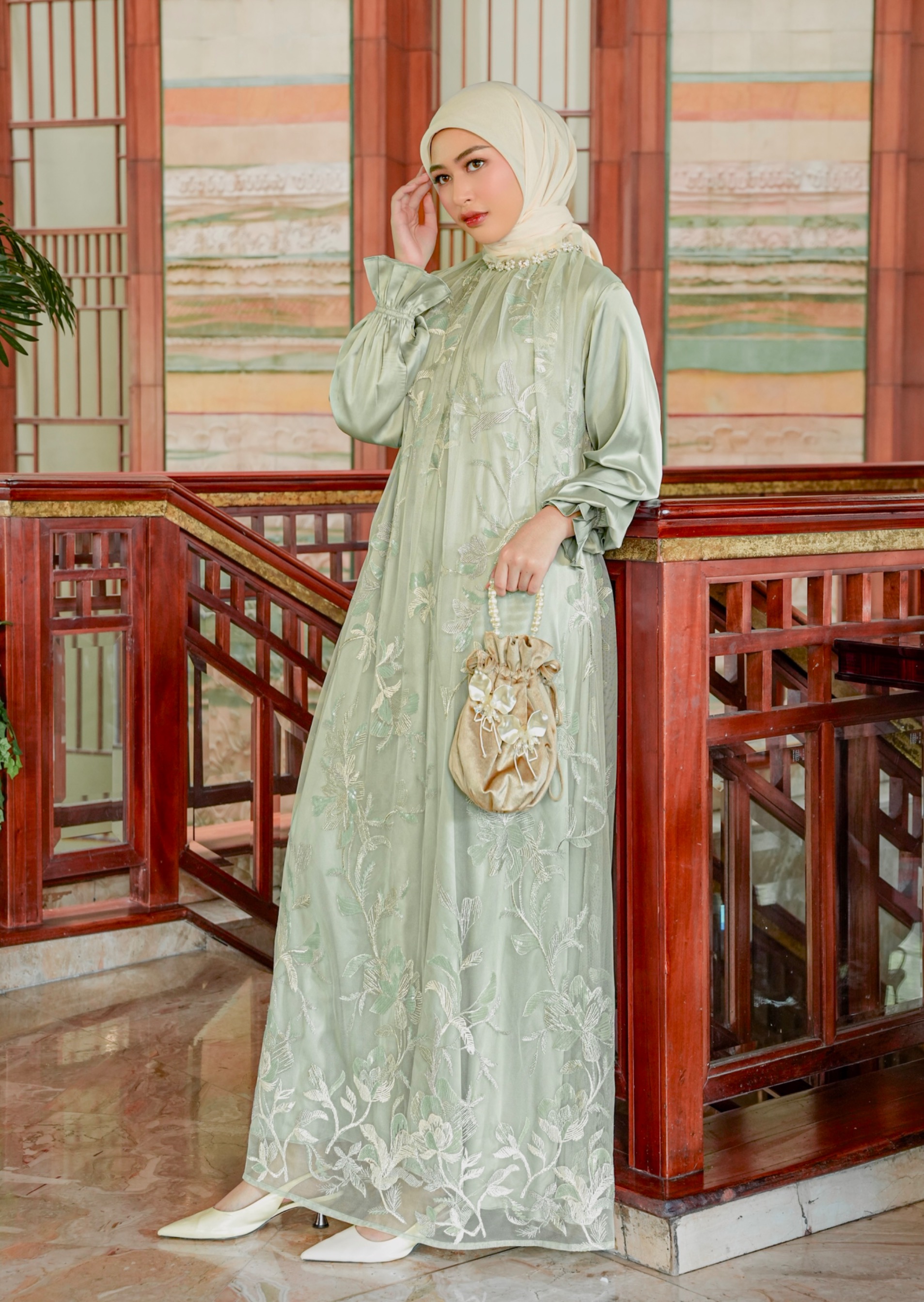 Seradina Dress Ibu Minty