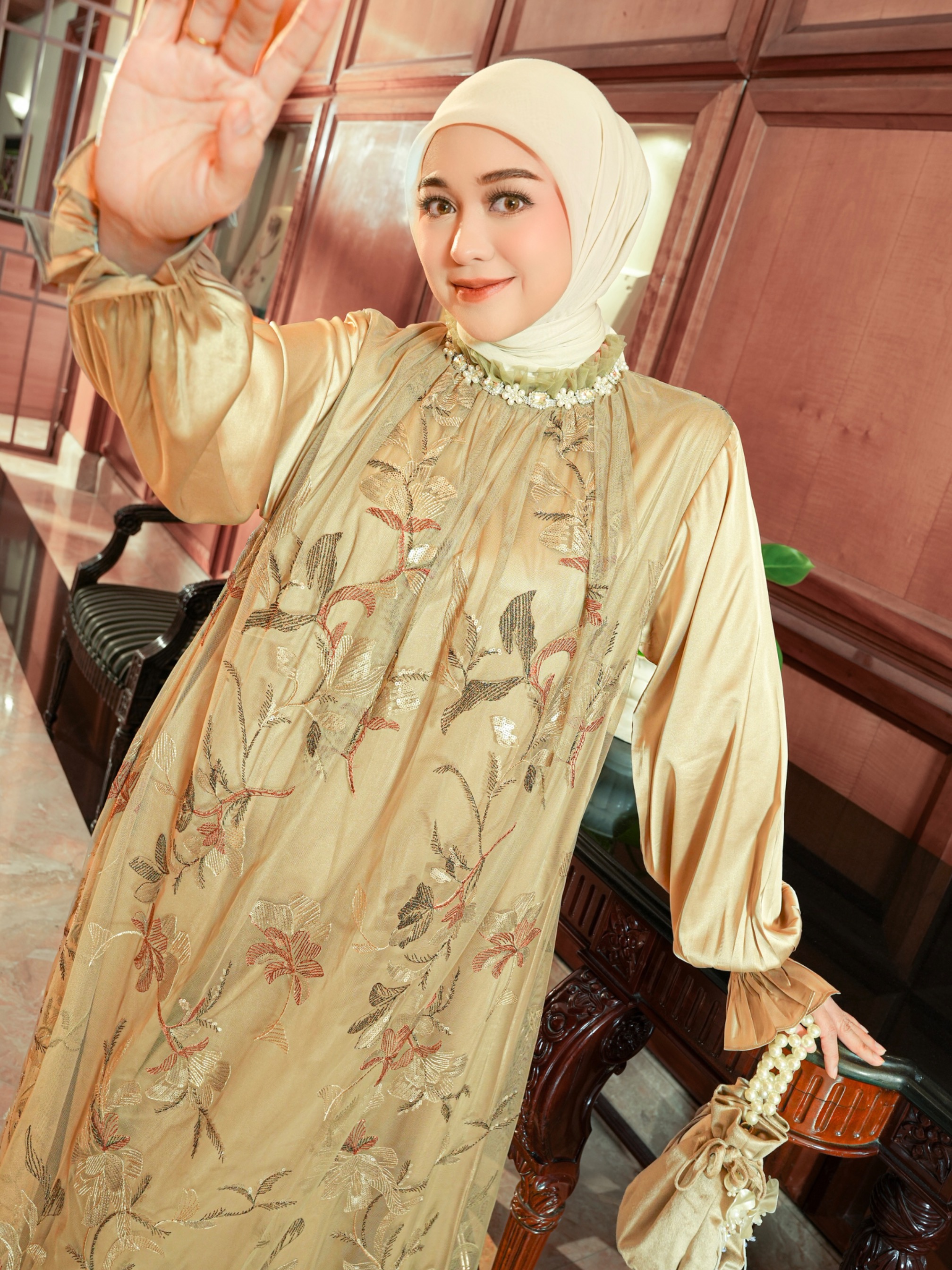 Seradina Dress Ibu Moss