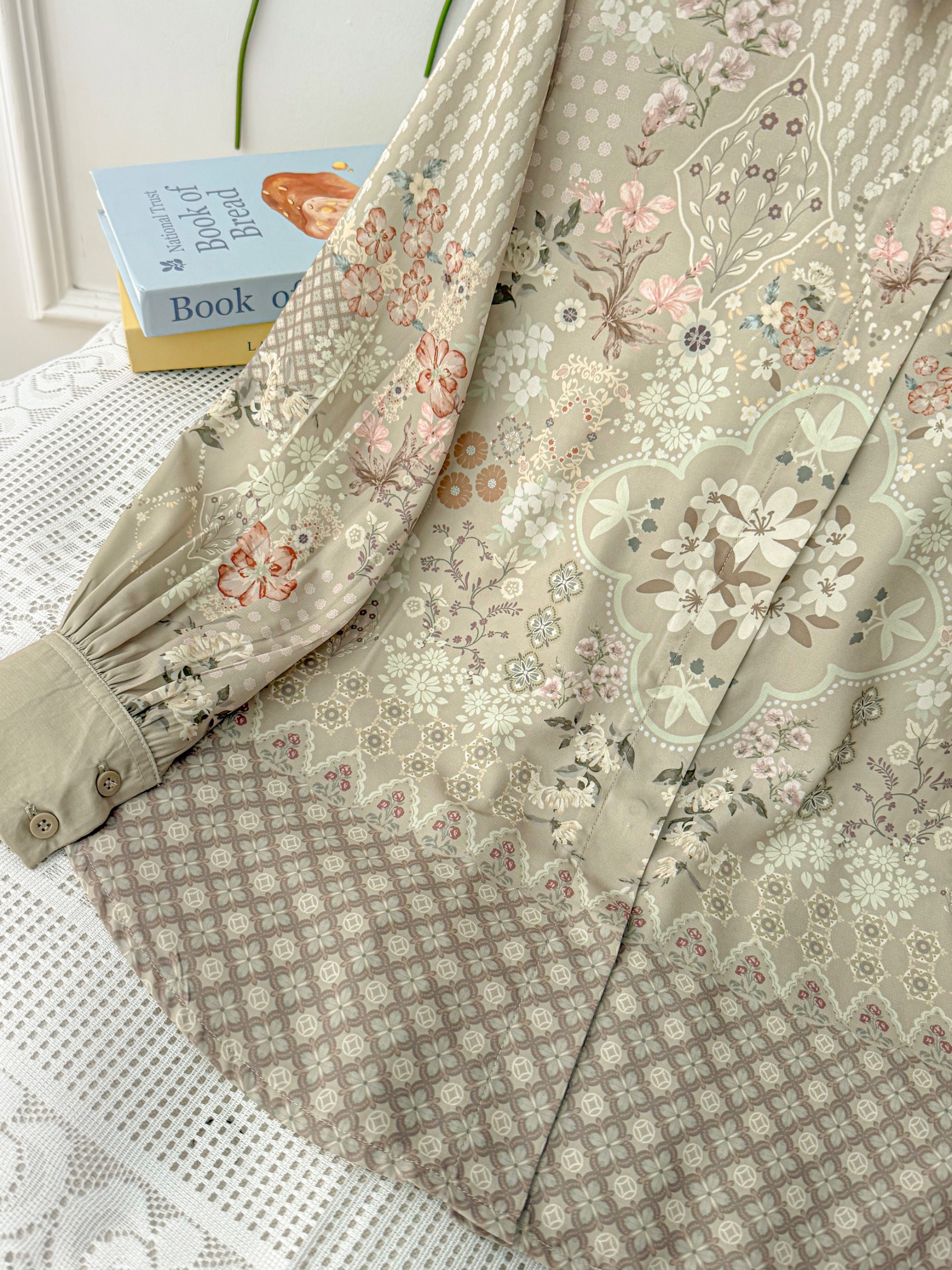 Aurelie Blouse Sage