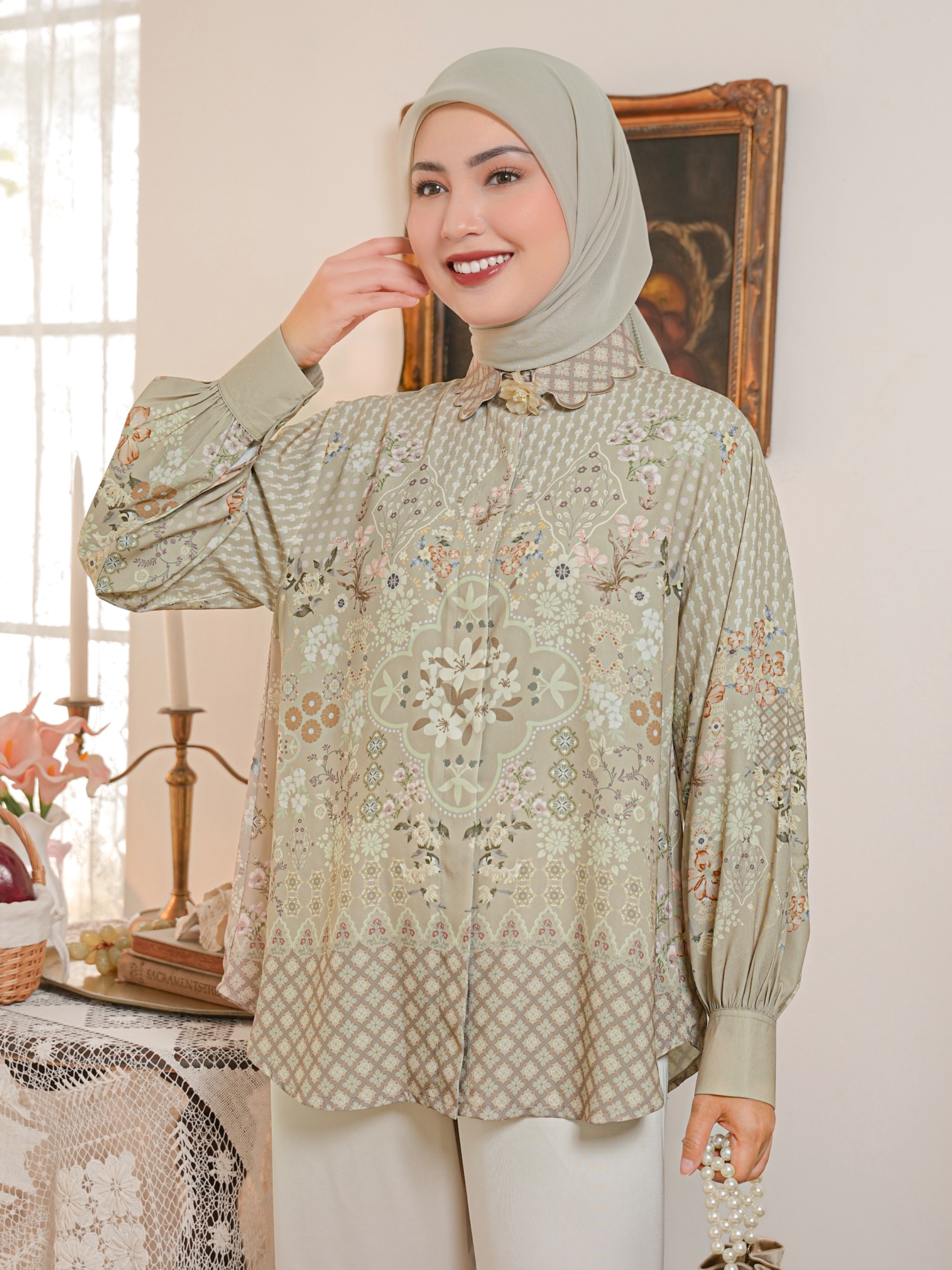 Aurelie Blouse Sage