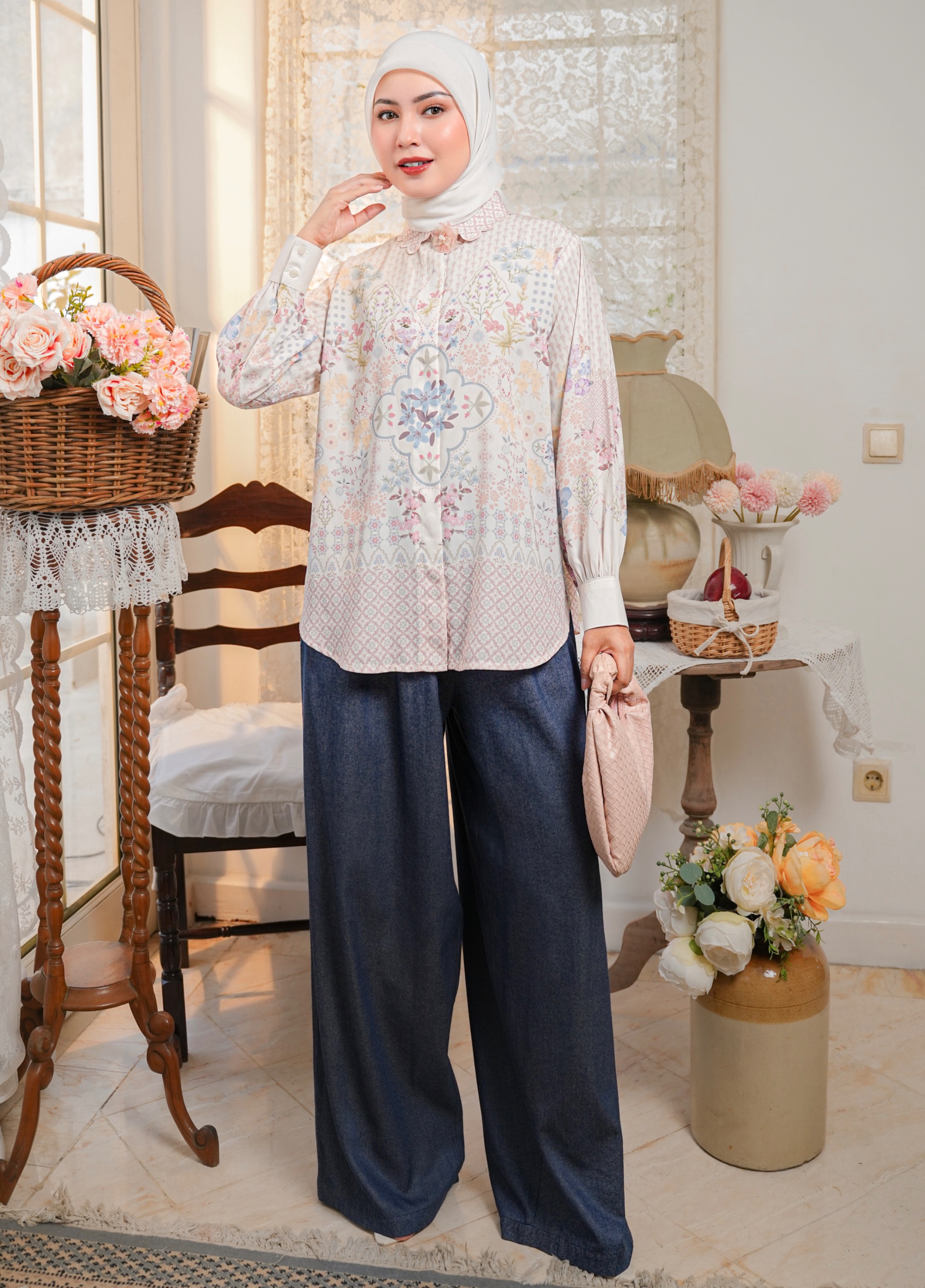 Aurelie Blouse Pristine