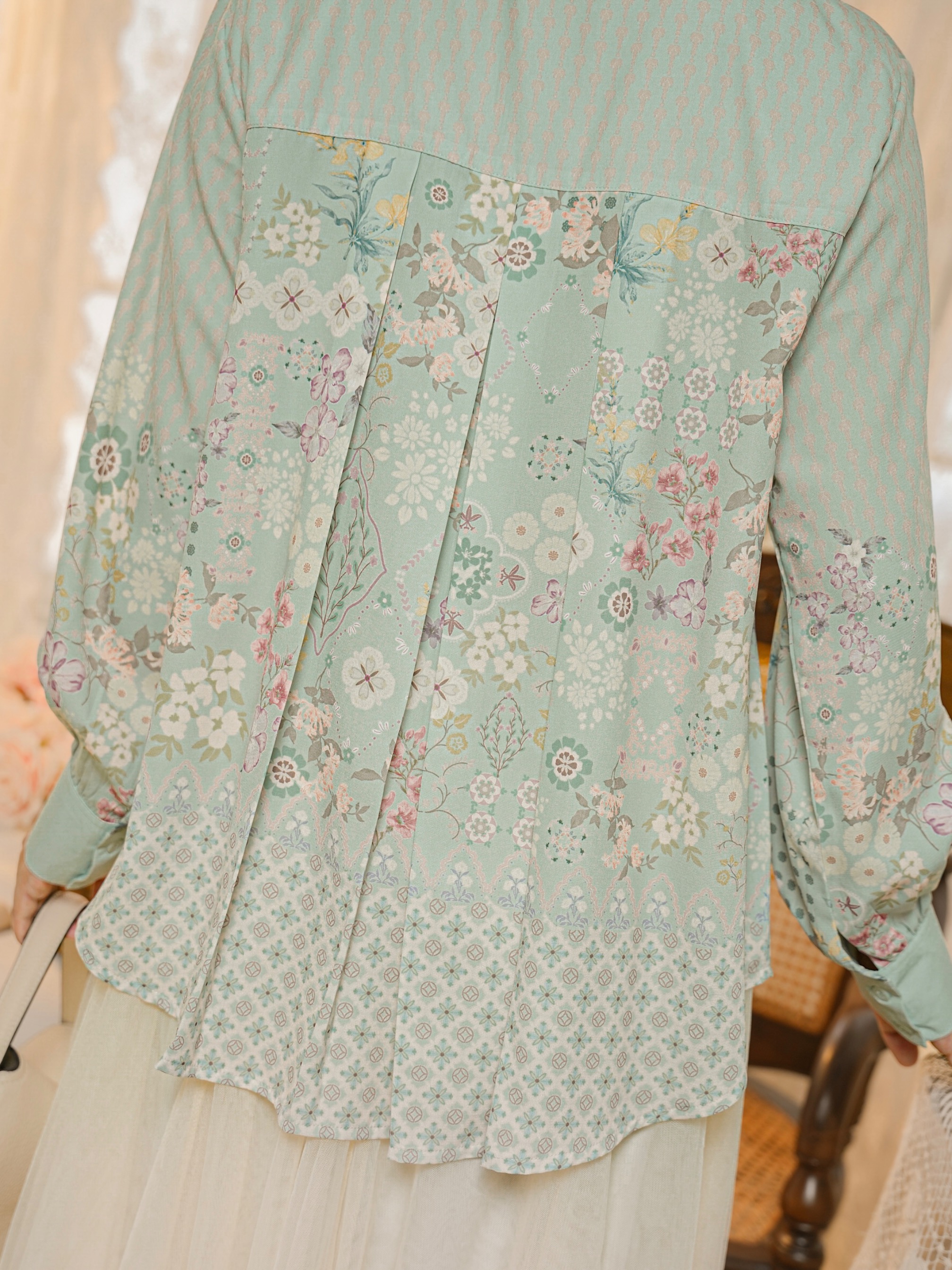 Aurelie Blouse Breeze