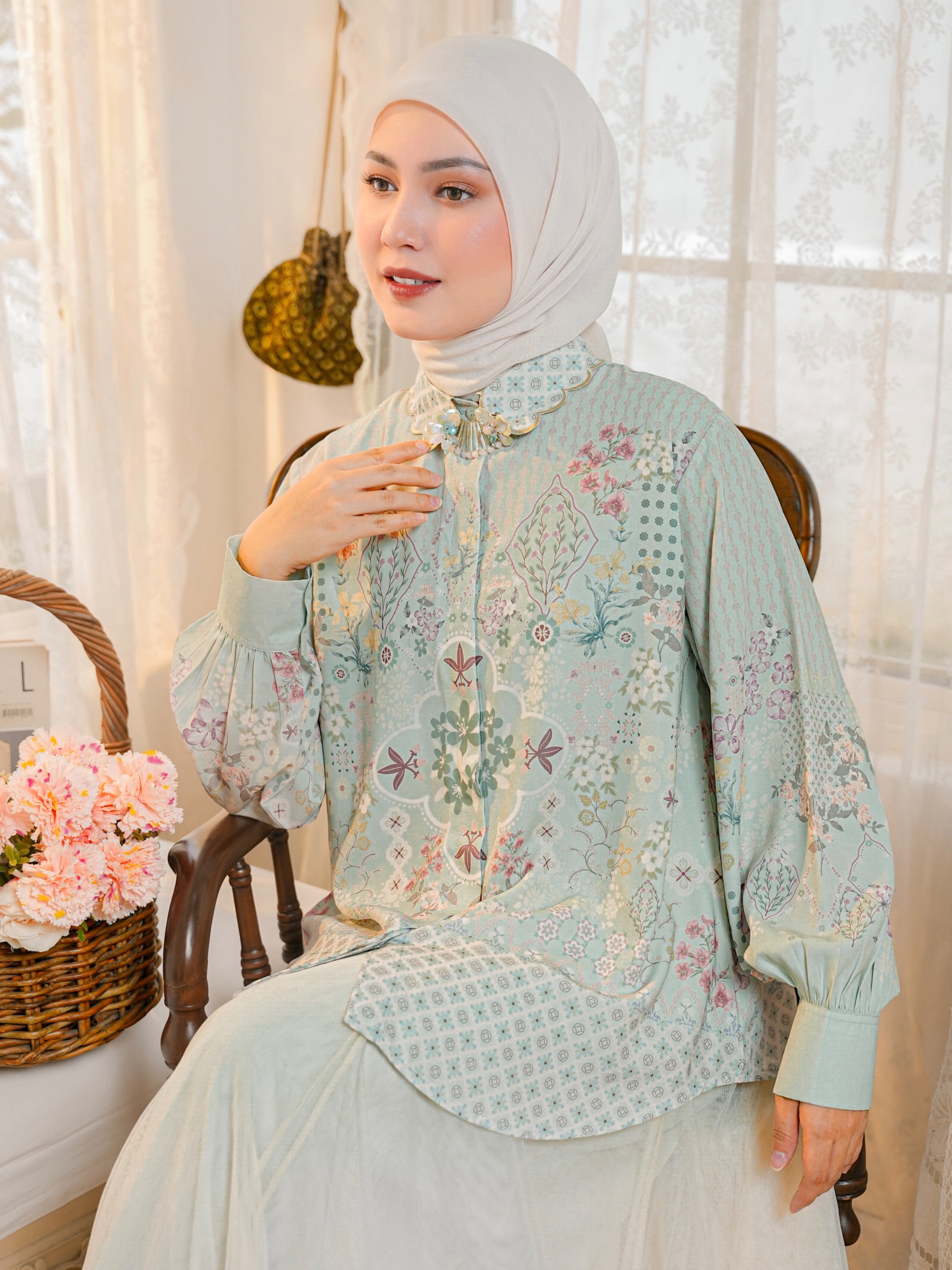 Aurelie Blouse Breeze