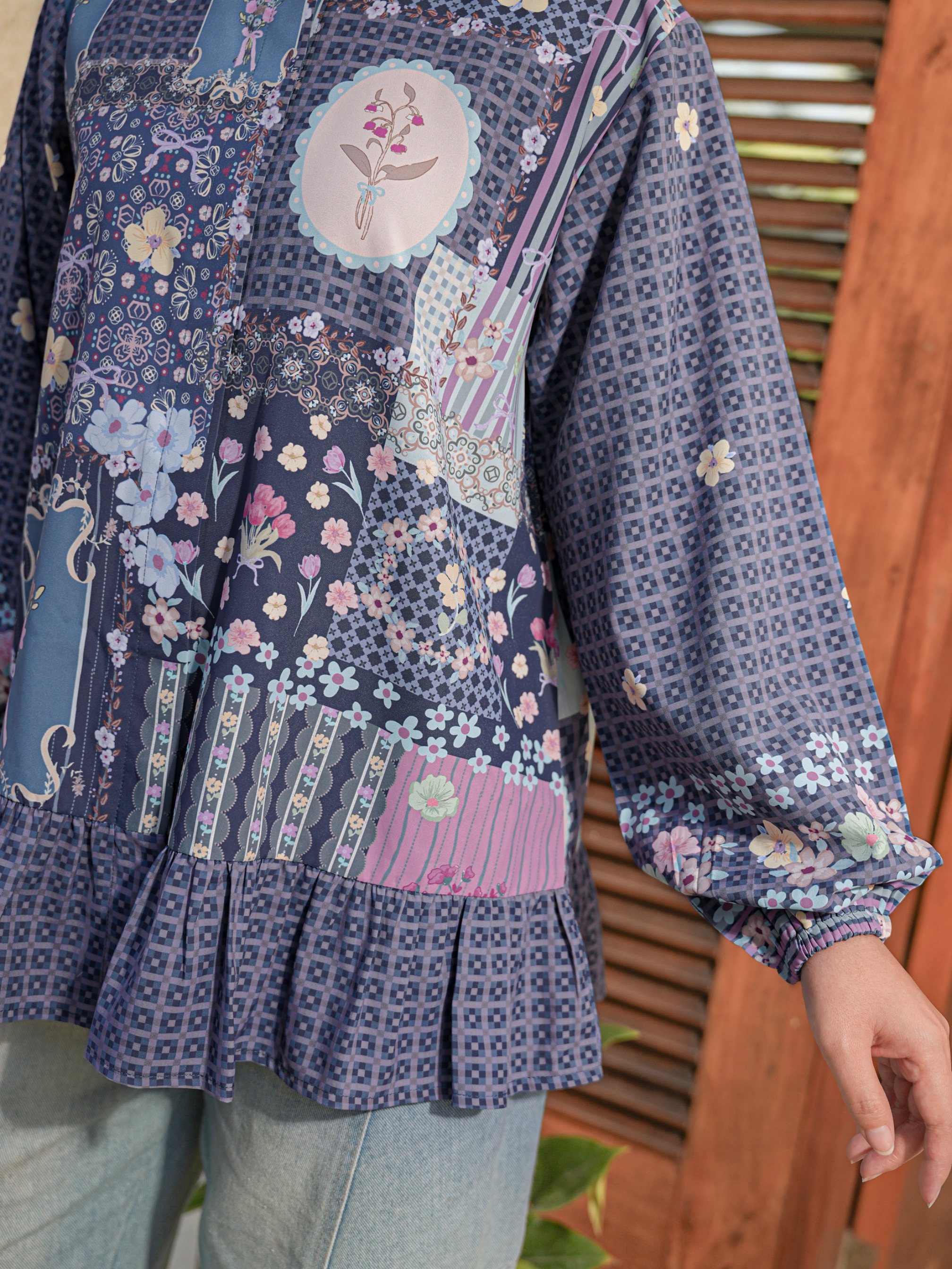 Azalea Blouse Indigo