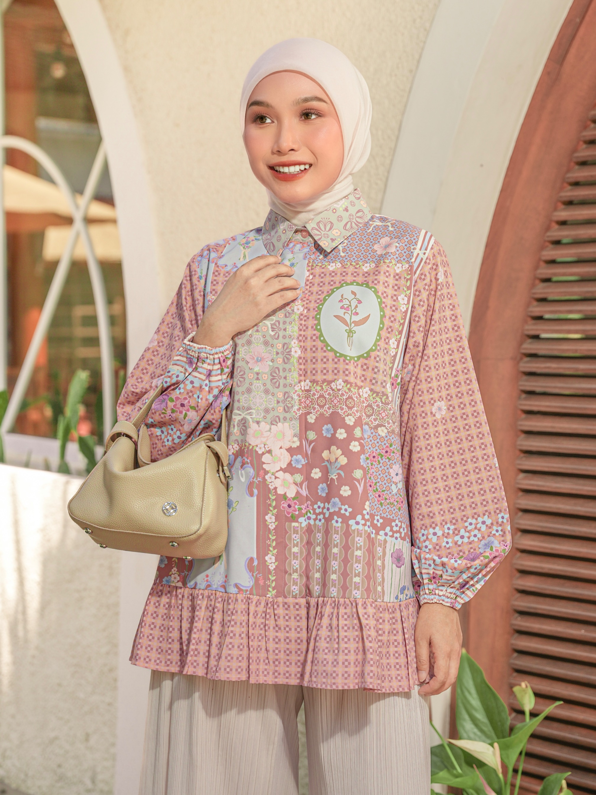 Azalea Blouse Rosette