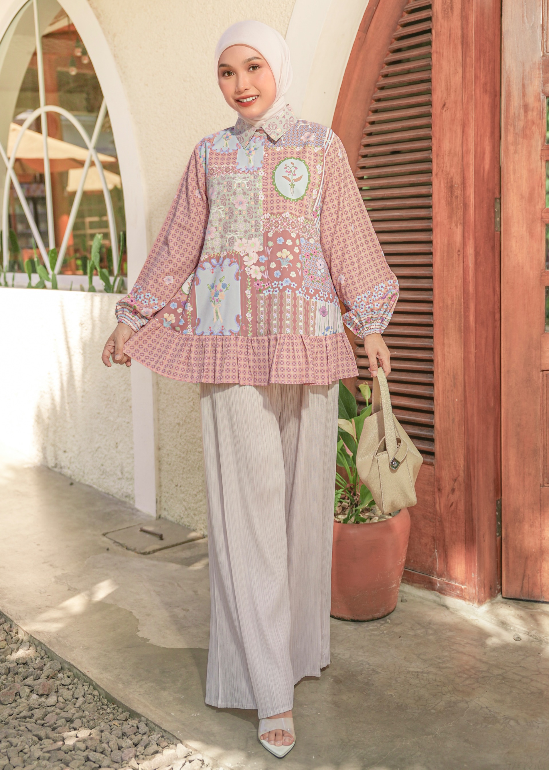 Azalea Blouse Rosette