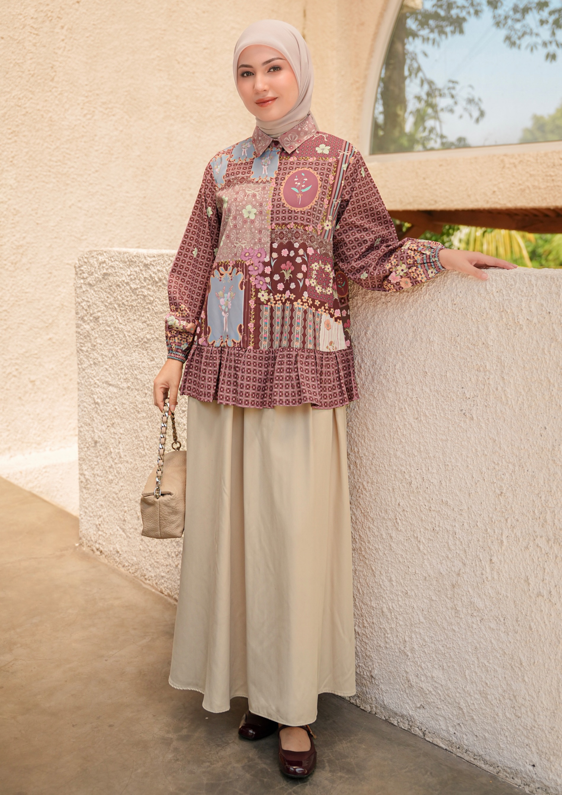 Azalea Blouse Burgundy