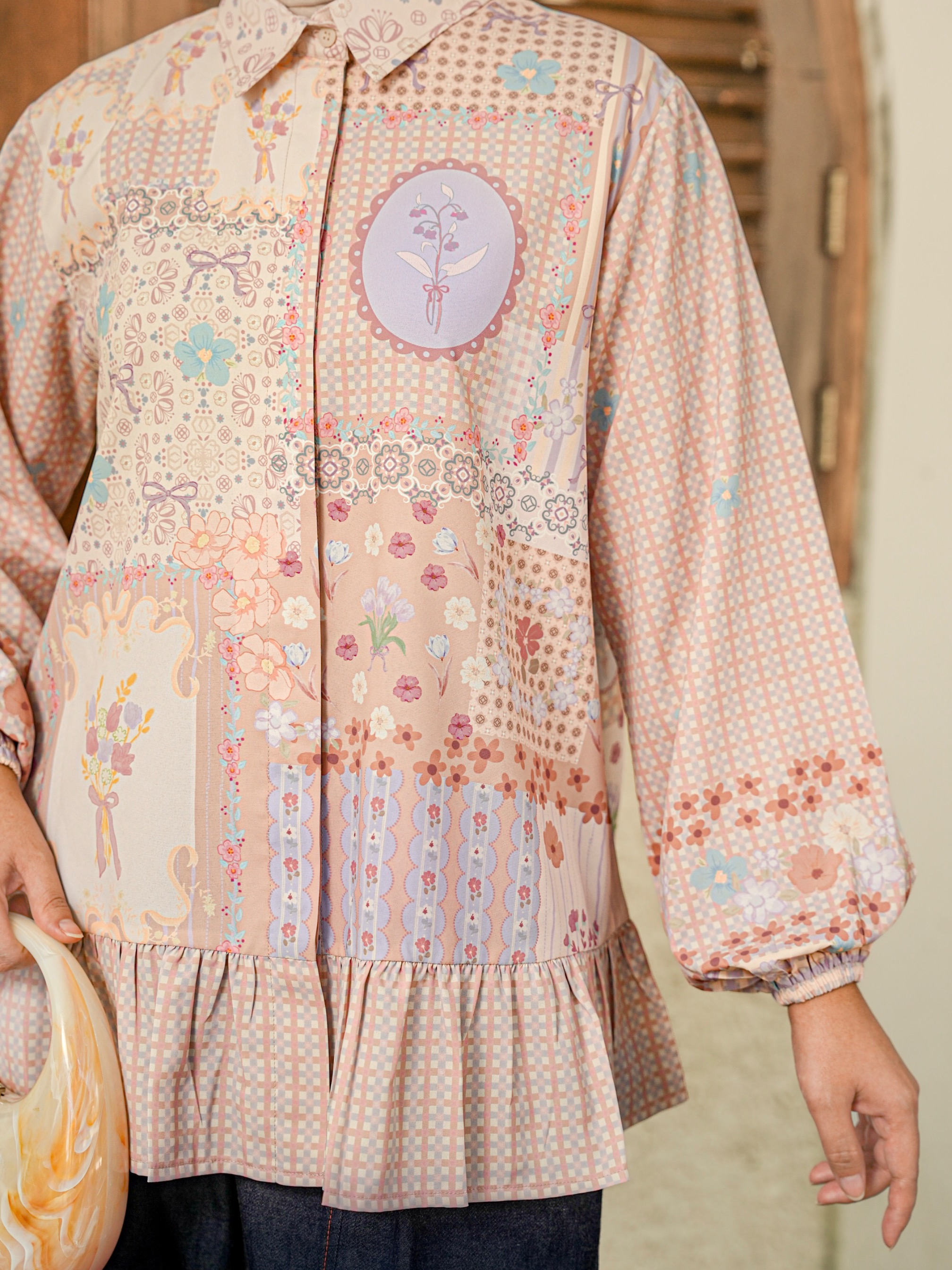 Azalea Blouse Nude