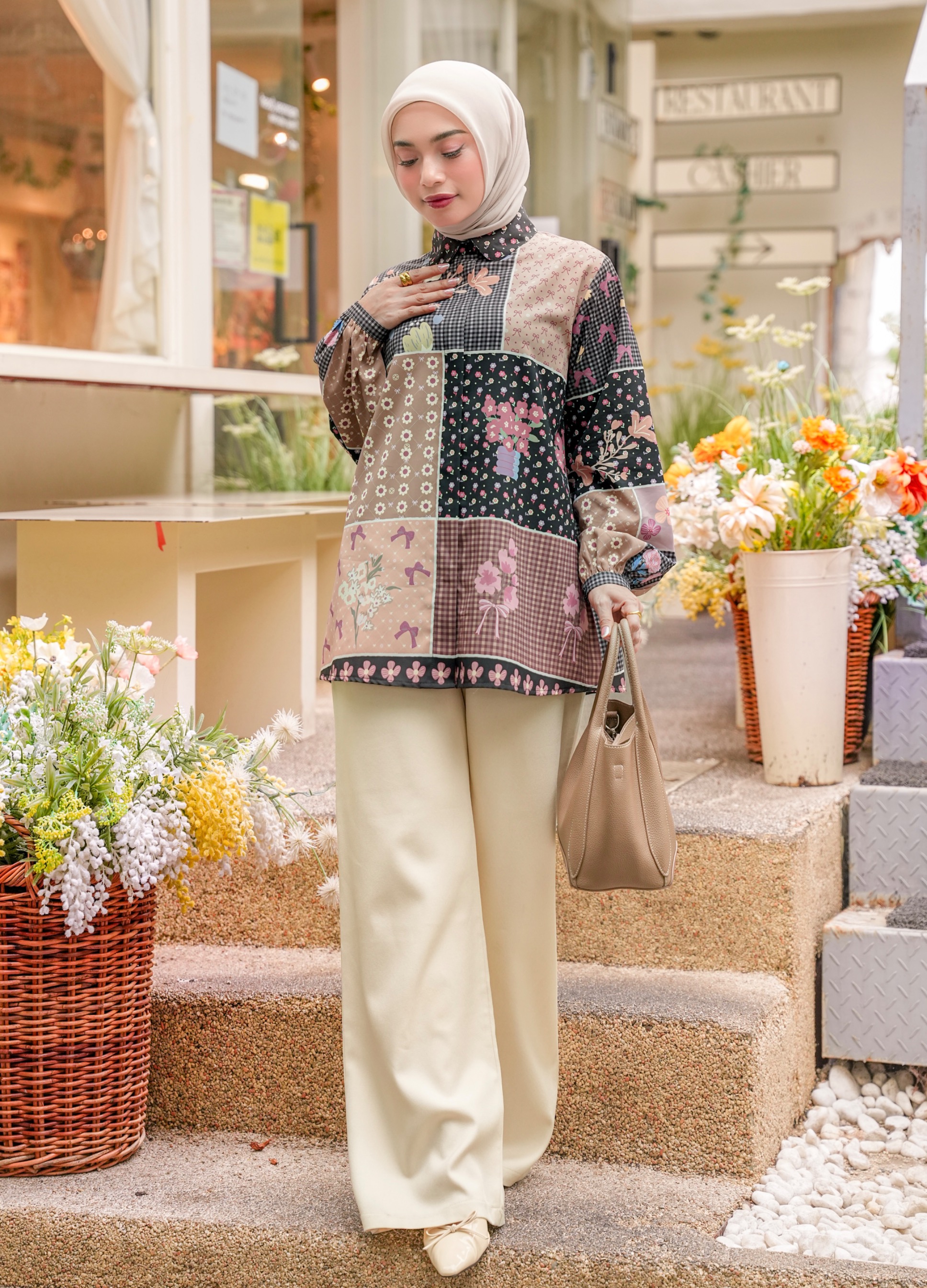Seiya Blouse Ebony