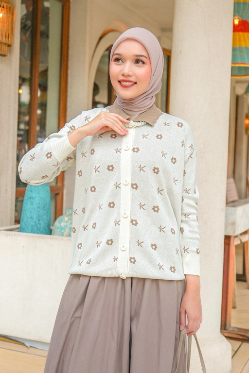 Image of Kania Monogram Knit Creamy