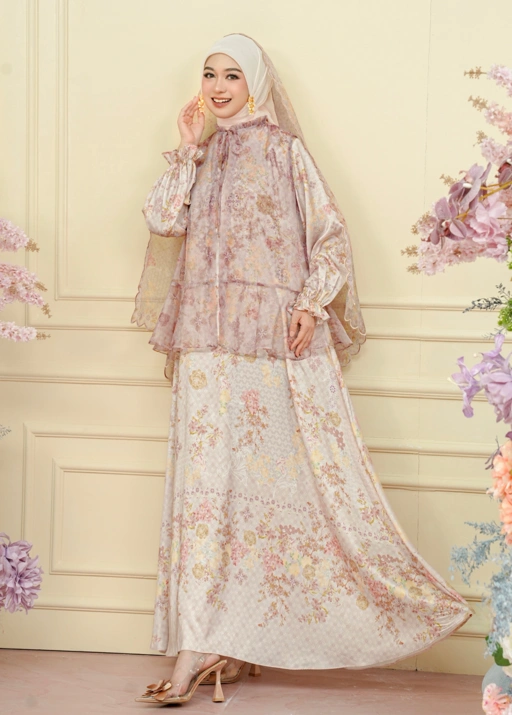 Image of Ansaira Dress Ibu Fuzz