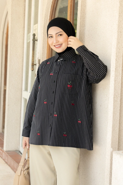 Image of Aruna Embroidery Shirt Onyx