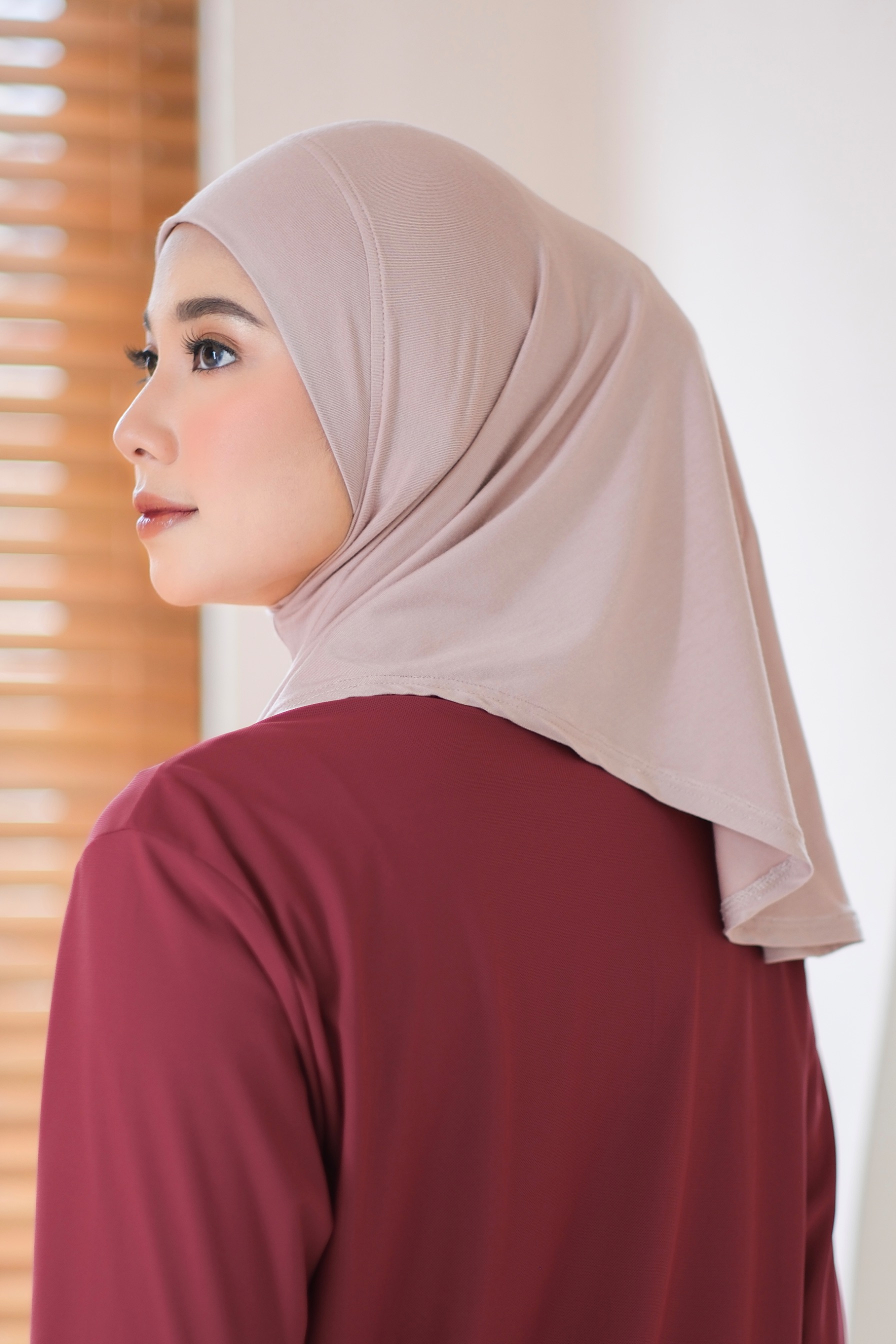 Nara Hijab Sport Nude
