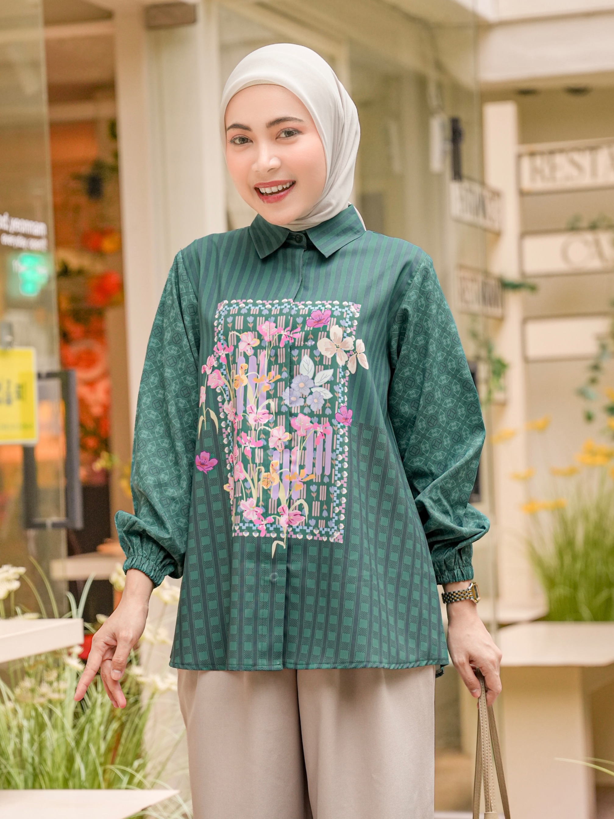 Mine Blouse Emerald