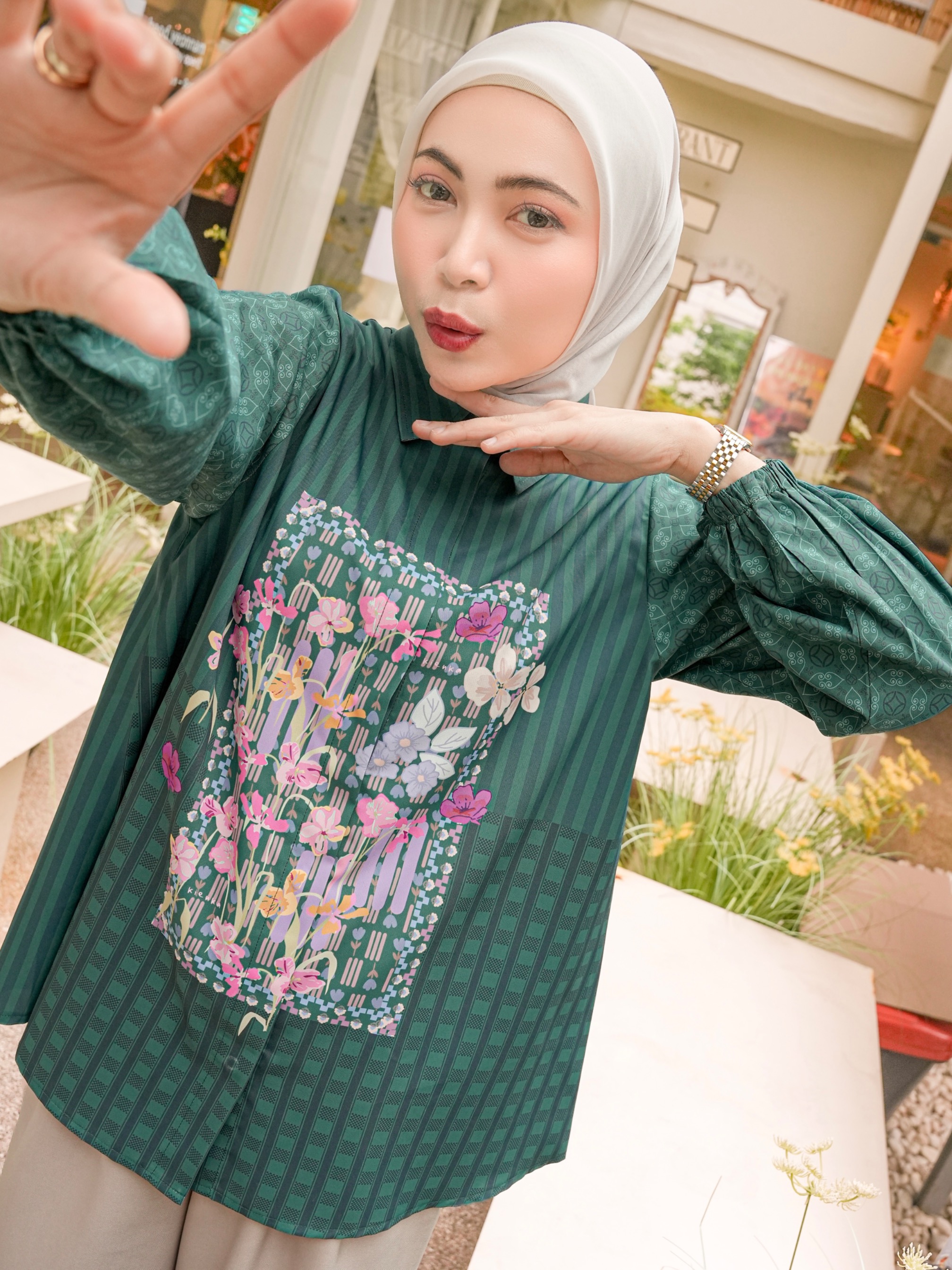 Mine Blouse Emerald