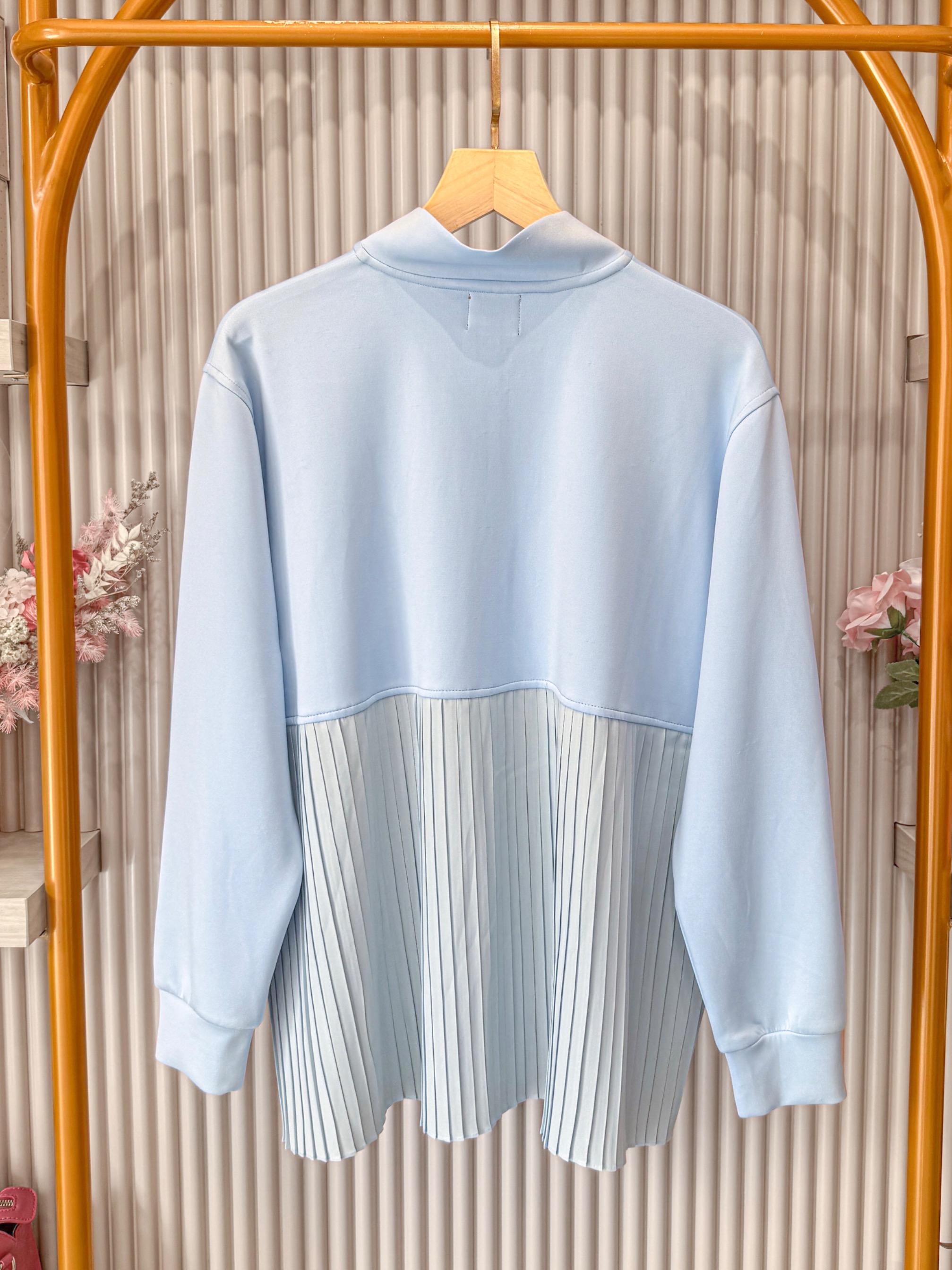 Ruby Pleats Jacket Airy