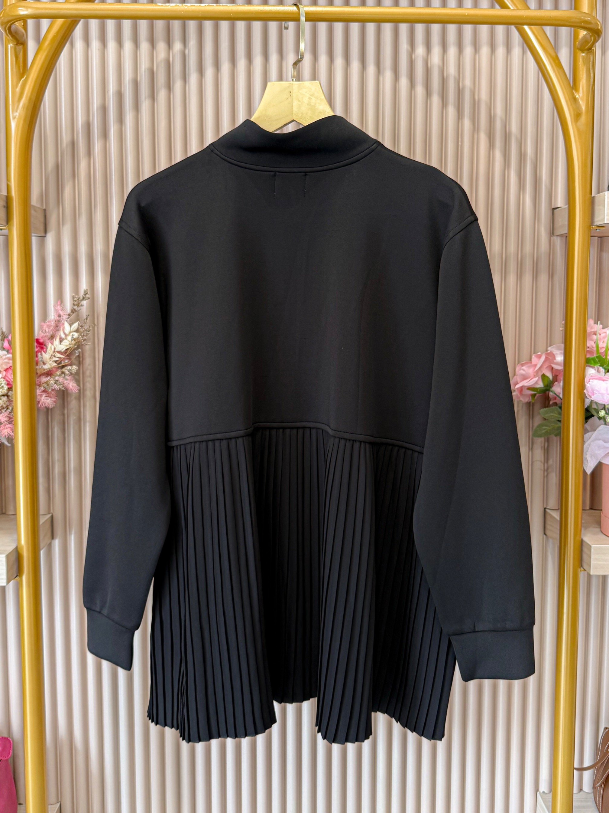 Ruby Pleats Jacket Black