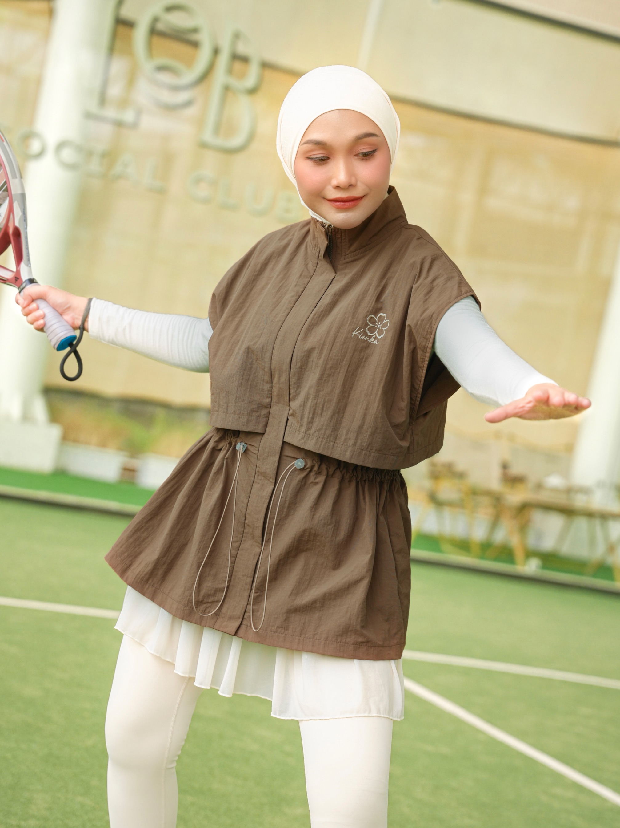 Lany Vest Activewear Caramel