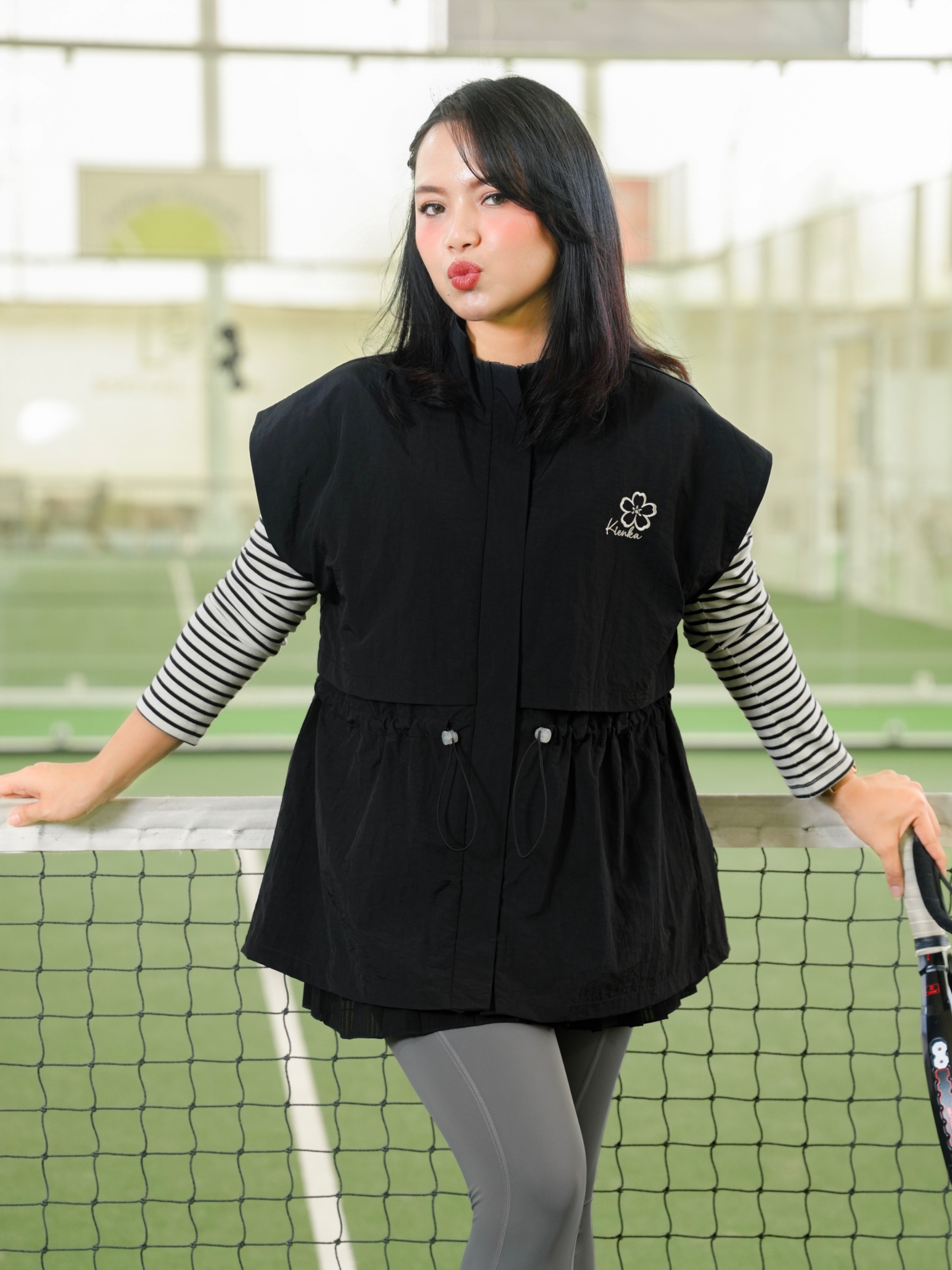 Lany Vest Activewear Onyx