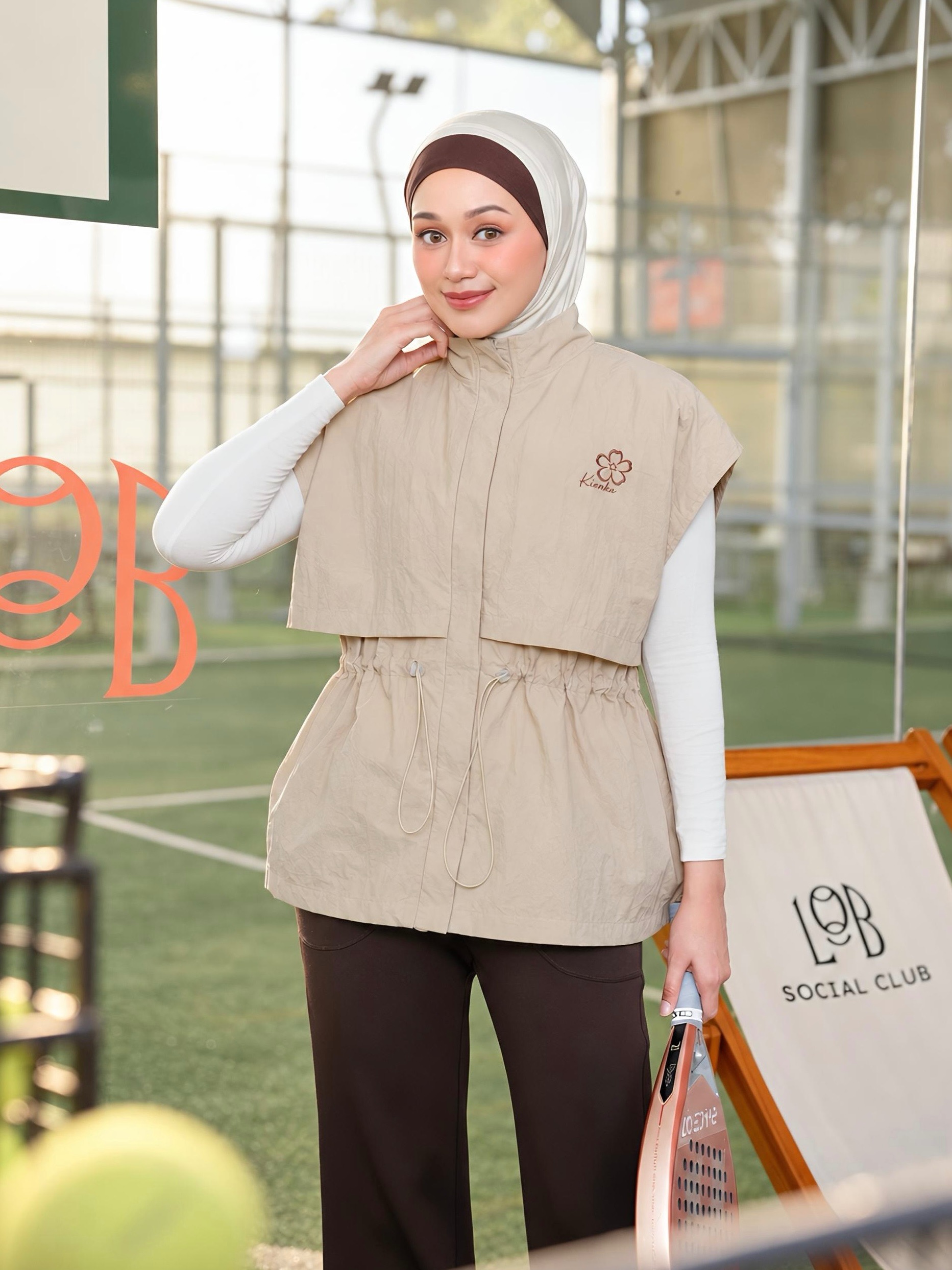 Lany Vest Activewear Ivory