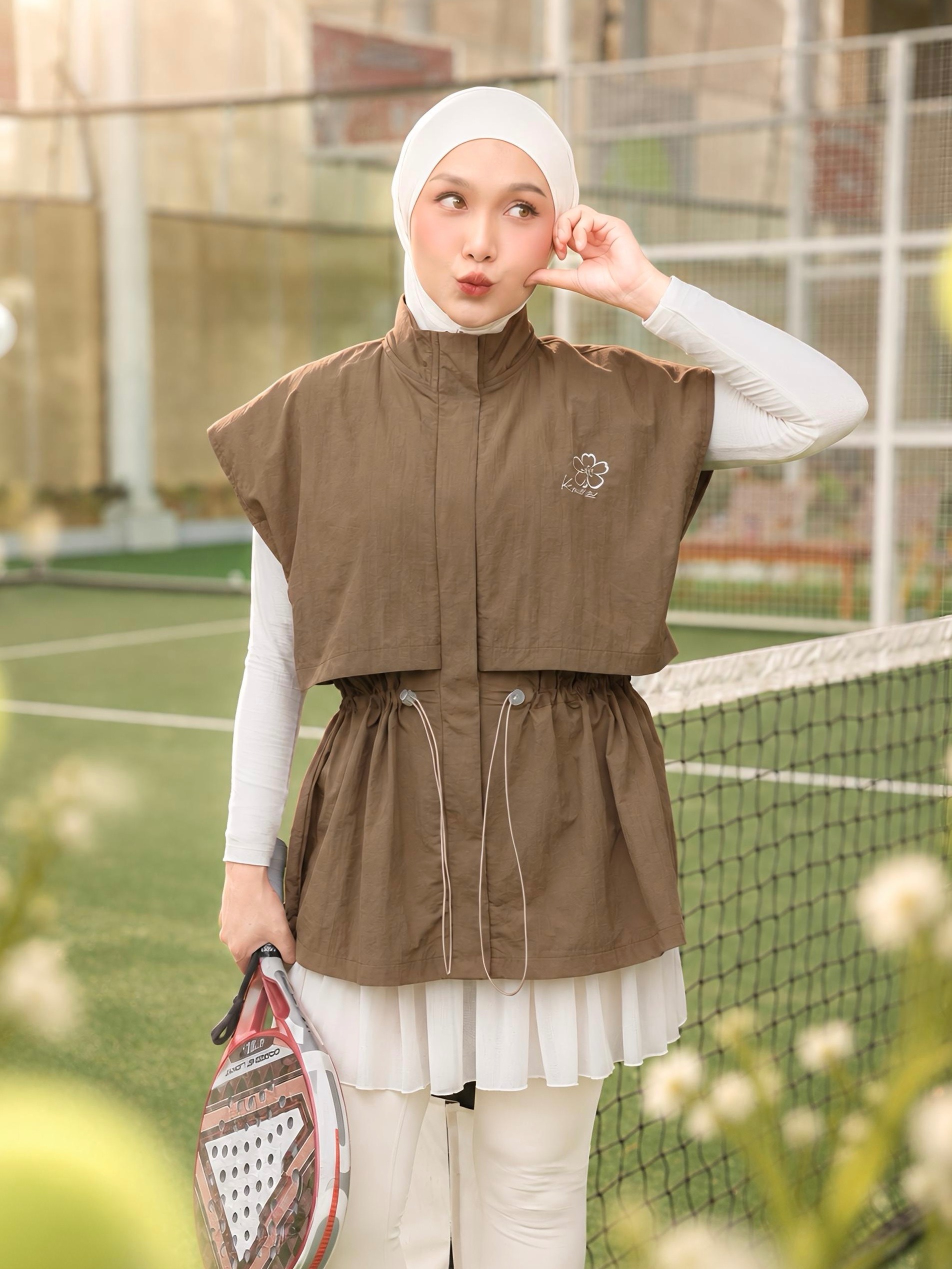 Lany Vest Activewear Caramel