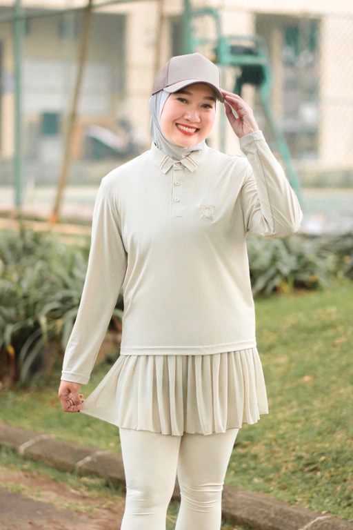 Image of Nara Activewear Crop Apricot