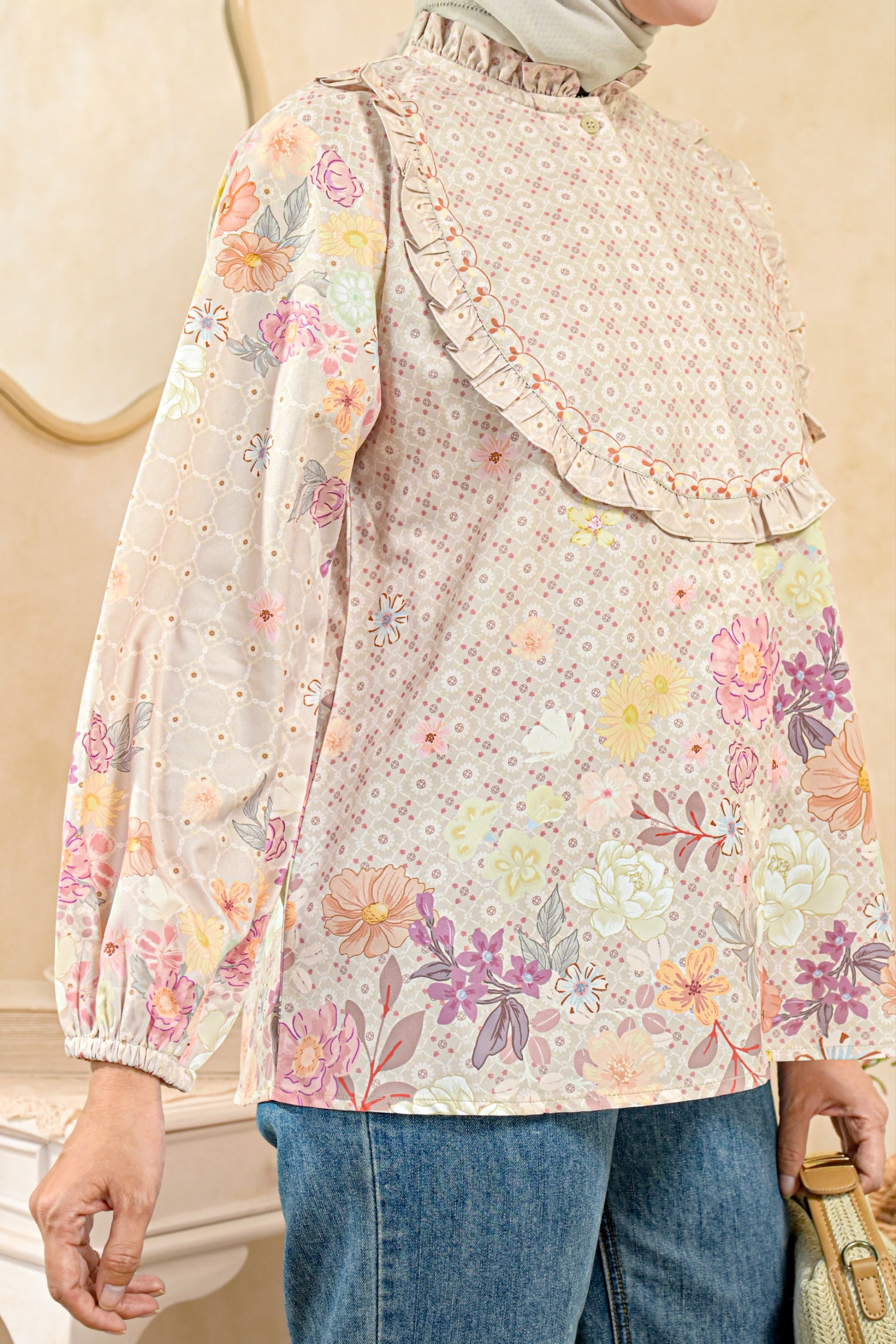 Alea Blouse Biscuit