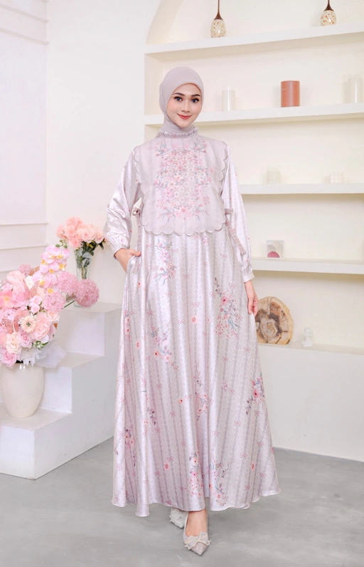 Image of Sanahara Dress Pristine