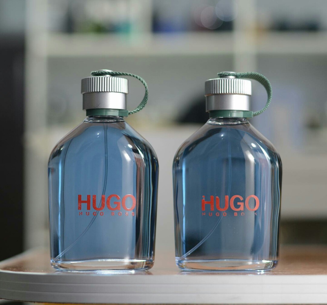 HUGO BOSS - Army Green / Hijau