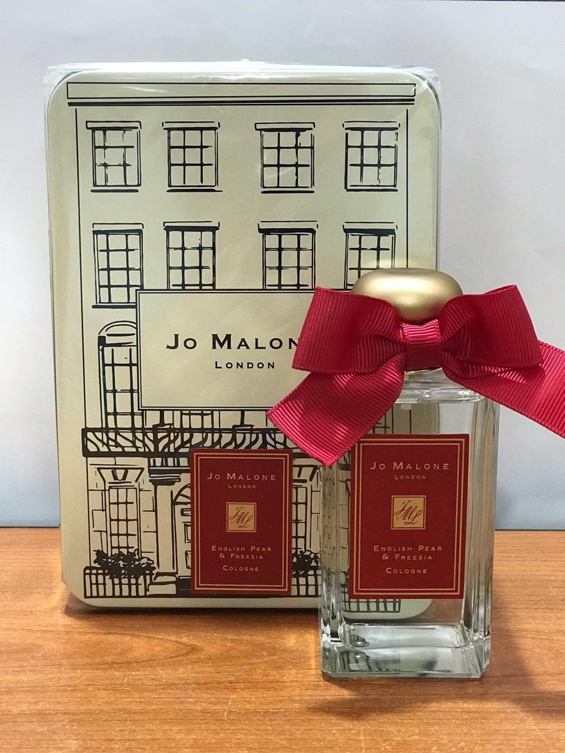 JO MALONE - English Pearl and Freesia