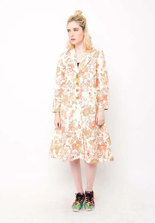 Image of Matrix Coat Flower