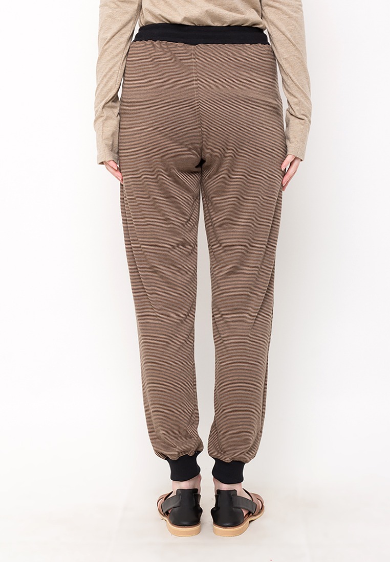 Stripe traning Brown